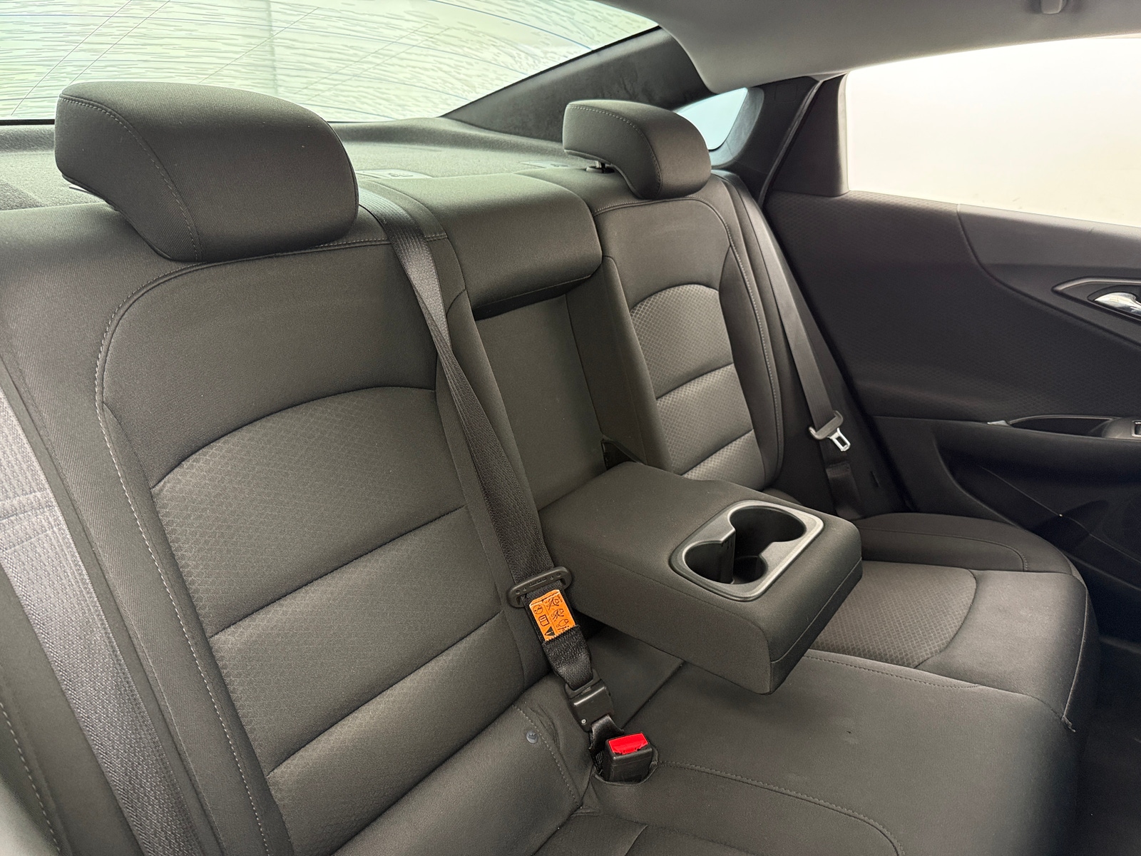Thumbnail: 2016 Chevrolet Malibu - 6