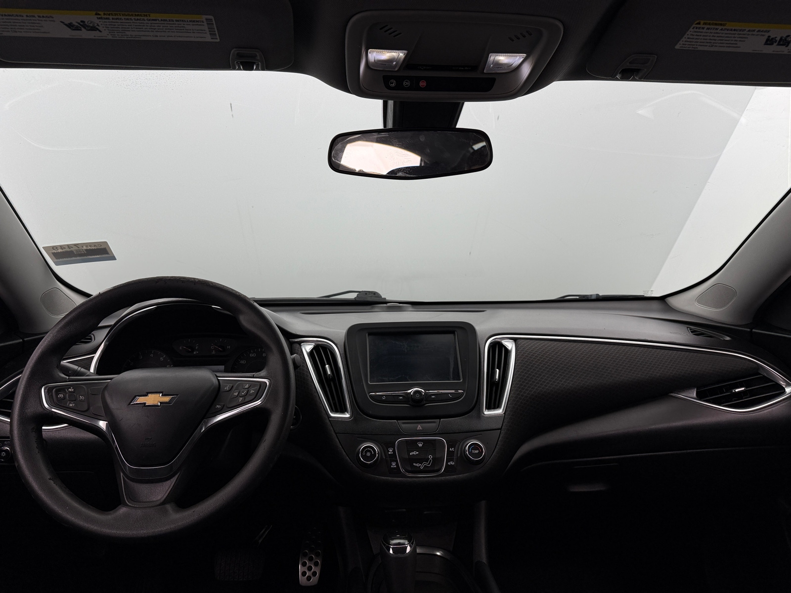 Thumbnail: 2016 Chevrolet Malibu - 3