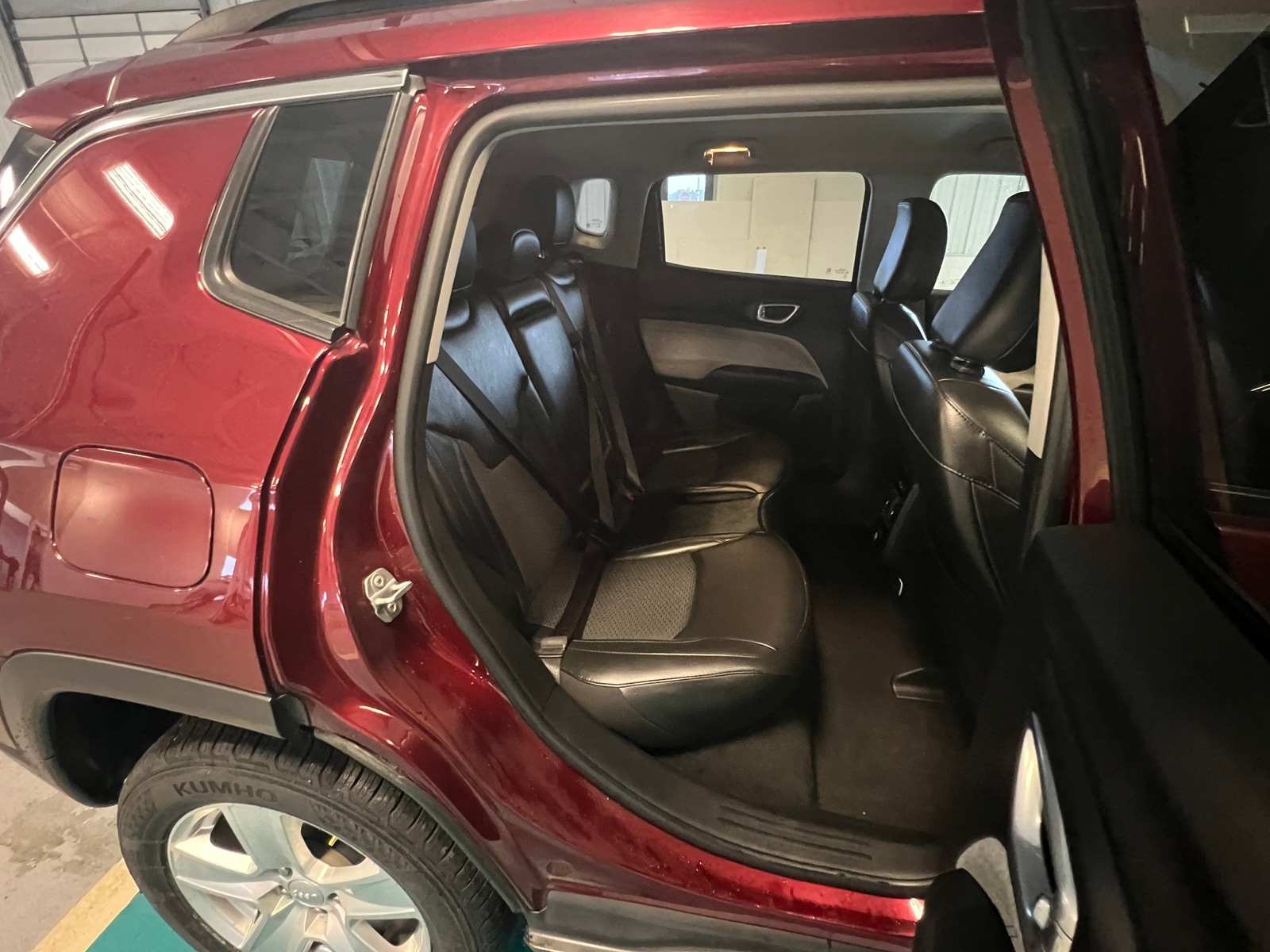 Thumbnail: 2022 Jeep Compass - 6