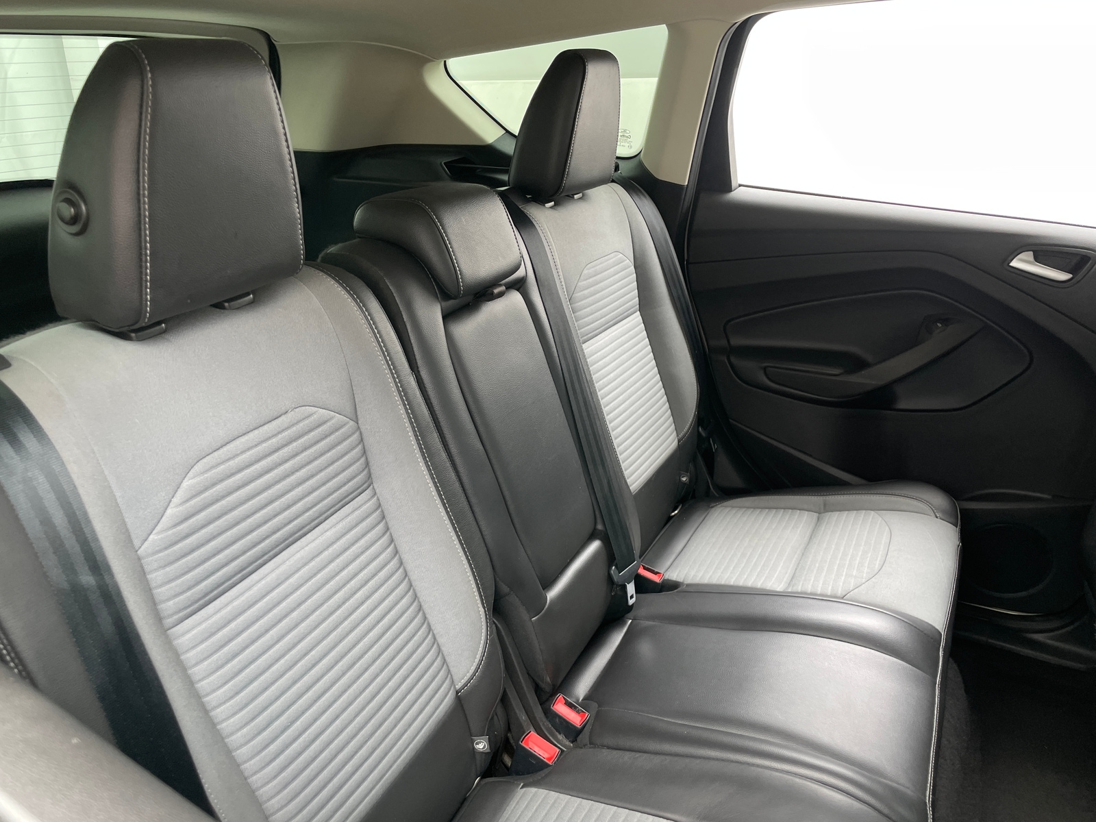 Thumbnail: 2017 Ford Escape - 5