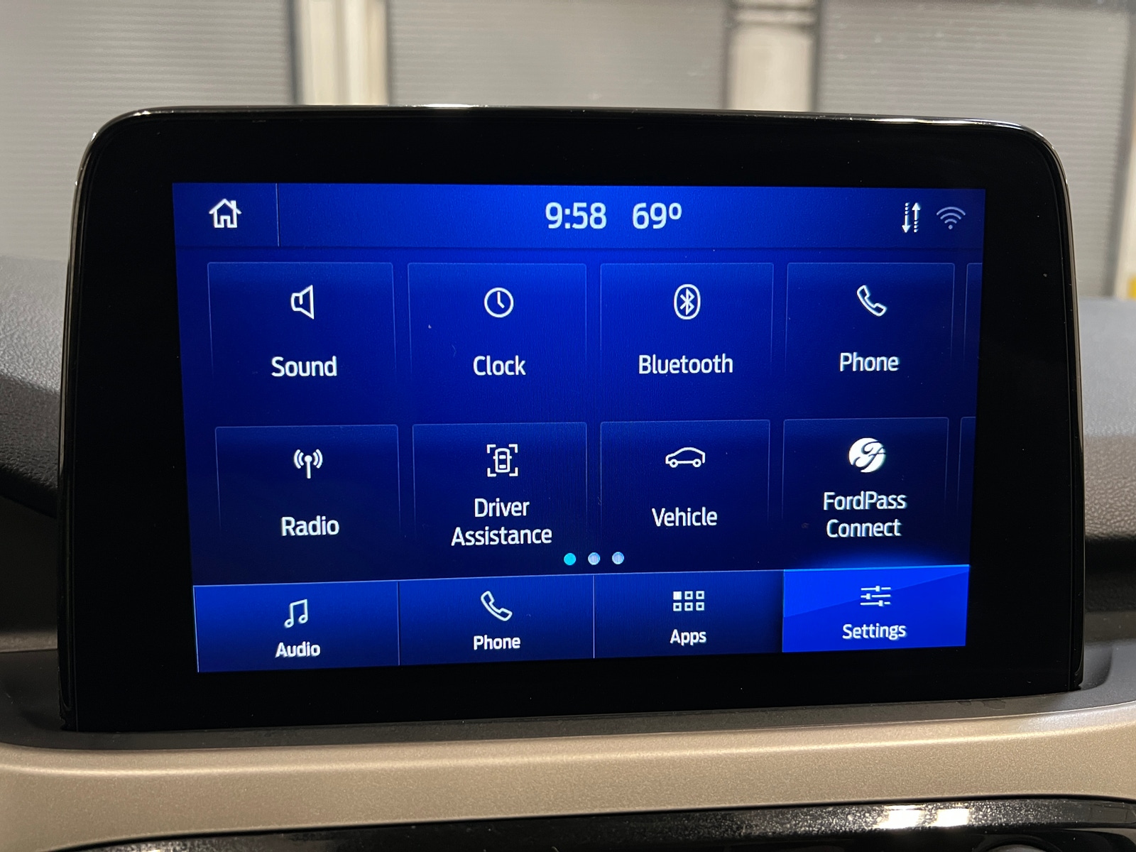 Thumbnail: 2022 Ford Escape - 4