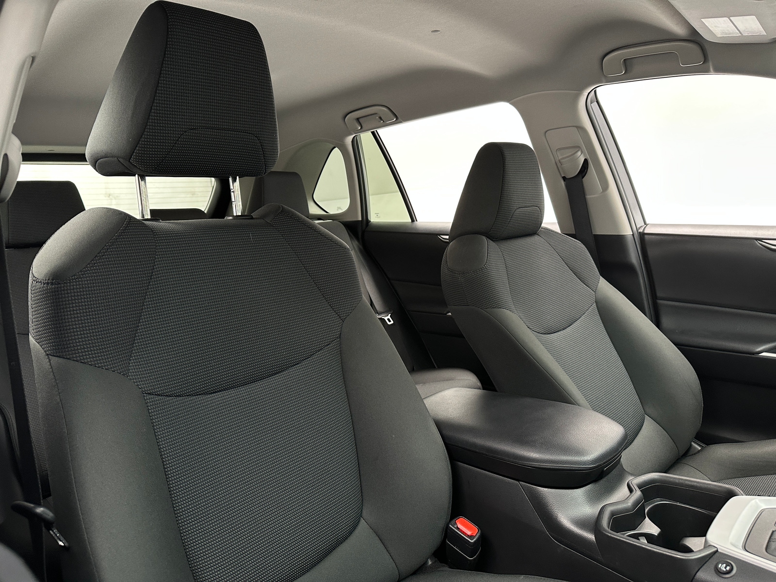 Thumbnail: 2021 Toyota RAV4 - 2