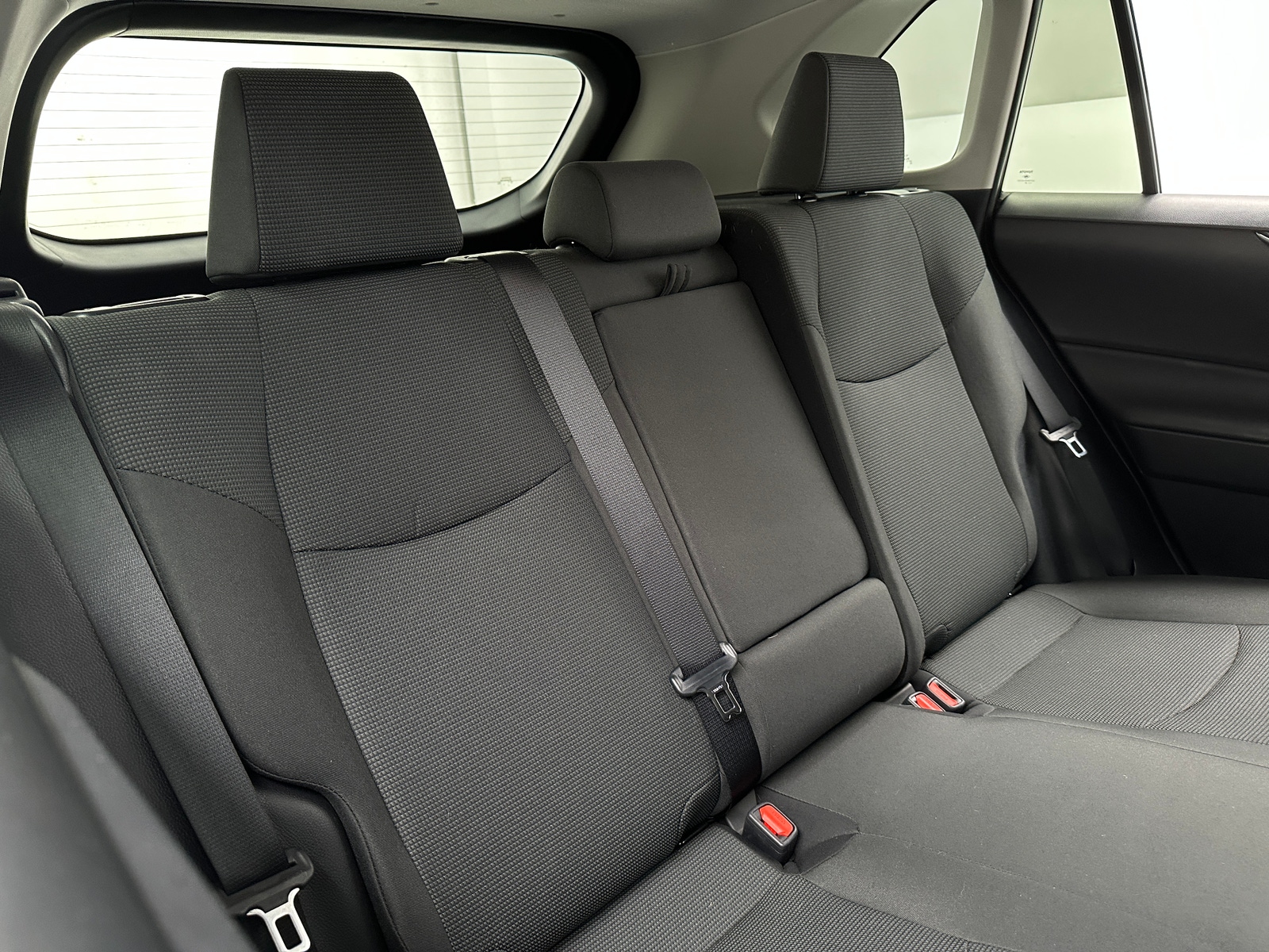 Thumbnail: 2021 Toyota RAV4 - 6