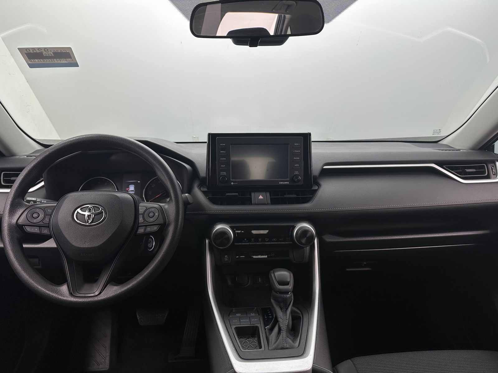 Thumbnail: 2022 Toyota RAV4 - 3