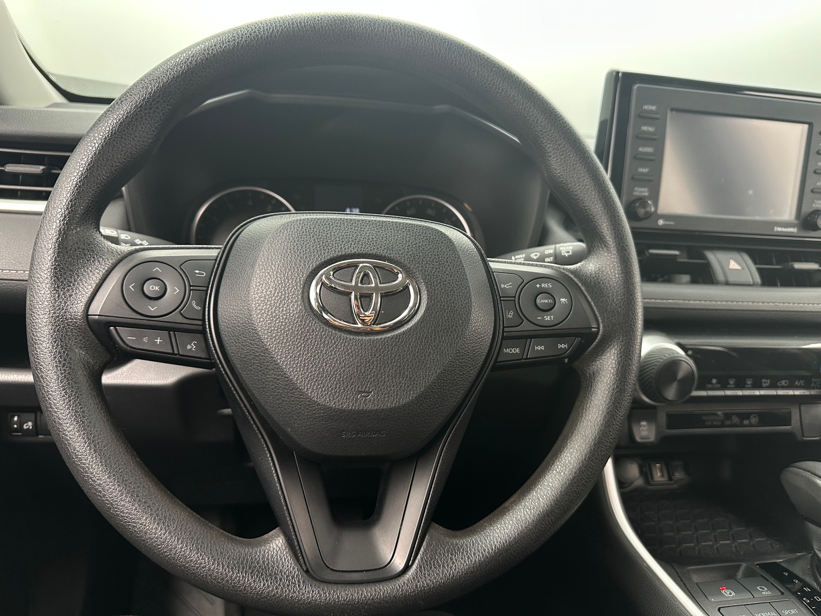 Thumbnail: 2022 Toyota RAV4 - 5