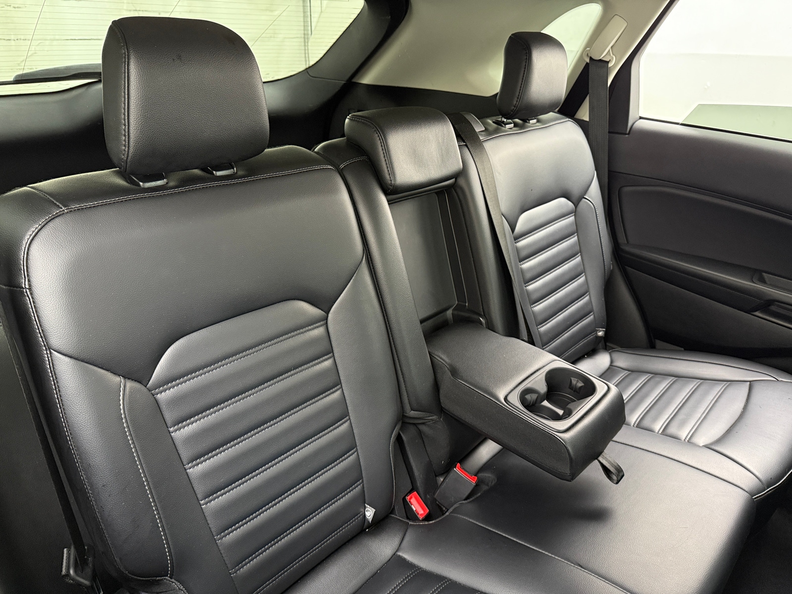 Thumbnail: 2024 Ford Edge - 5