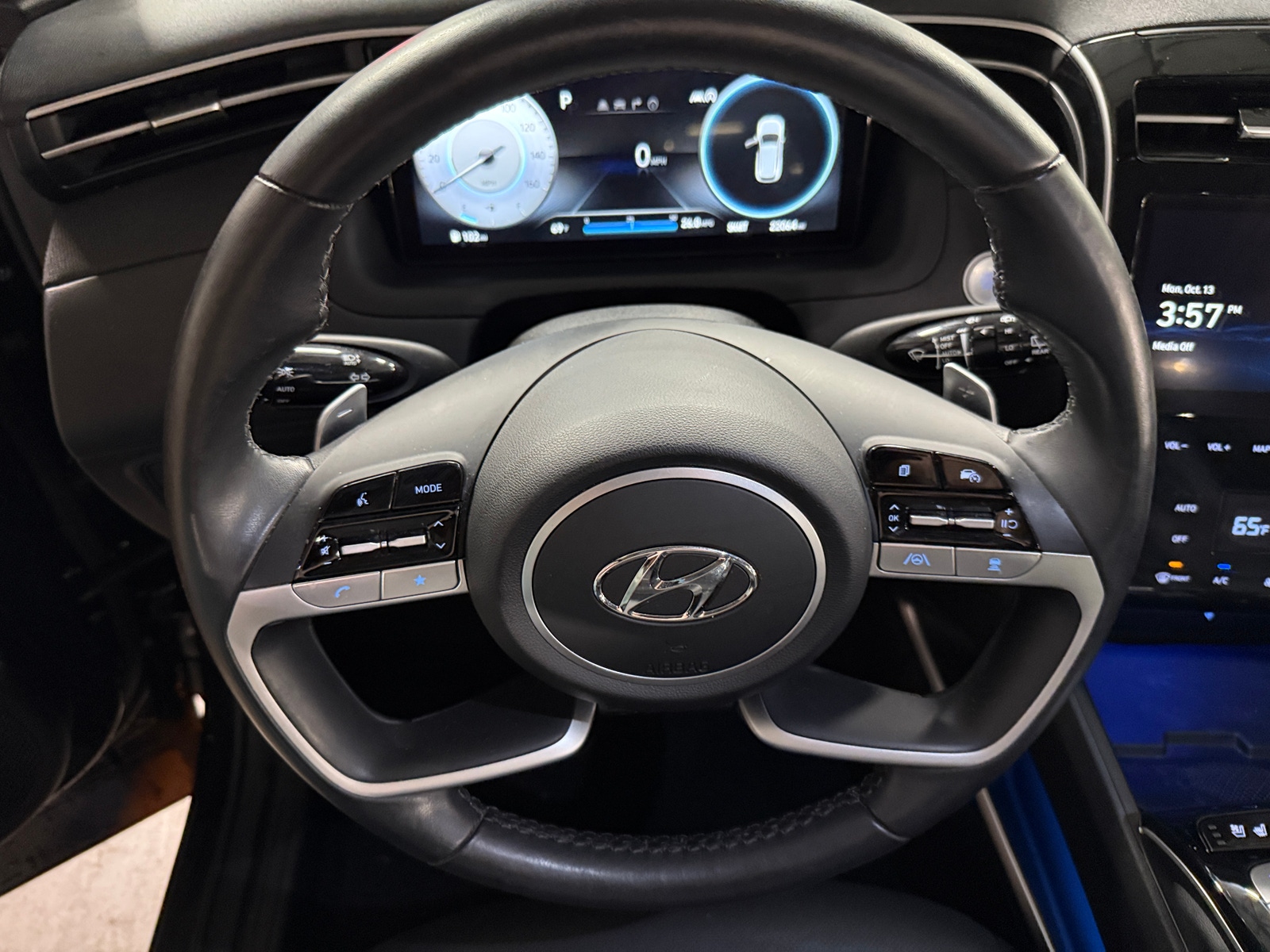 Thumbnail: 2023 Hyundai Tucson - 4