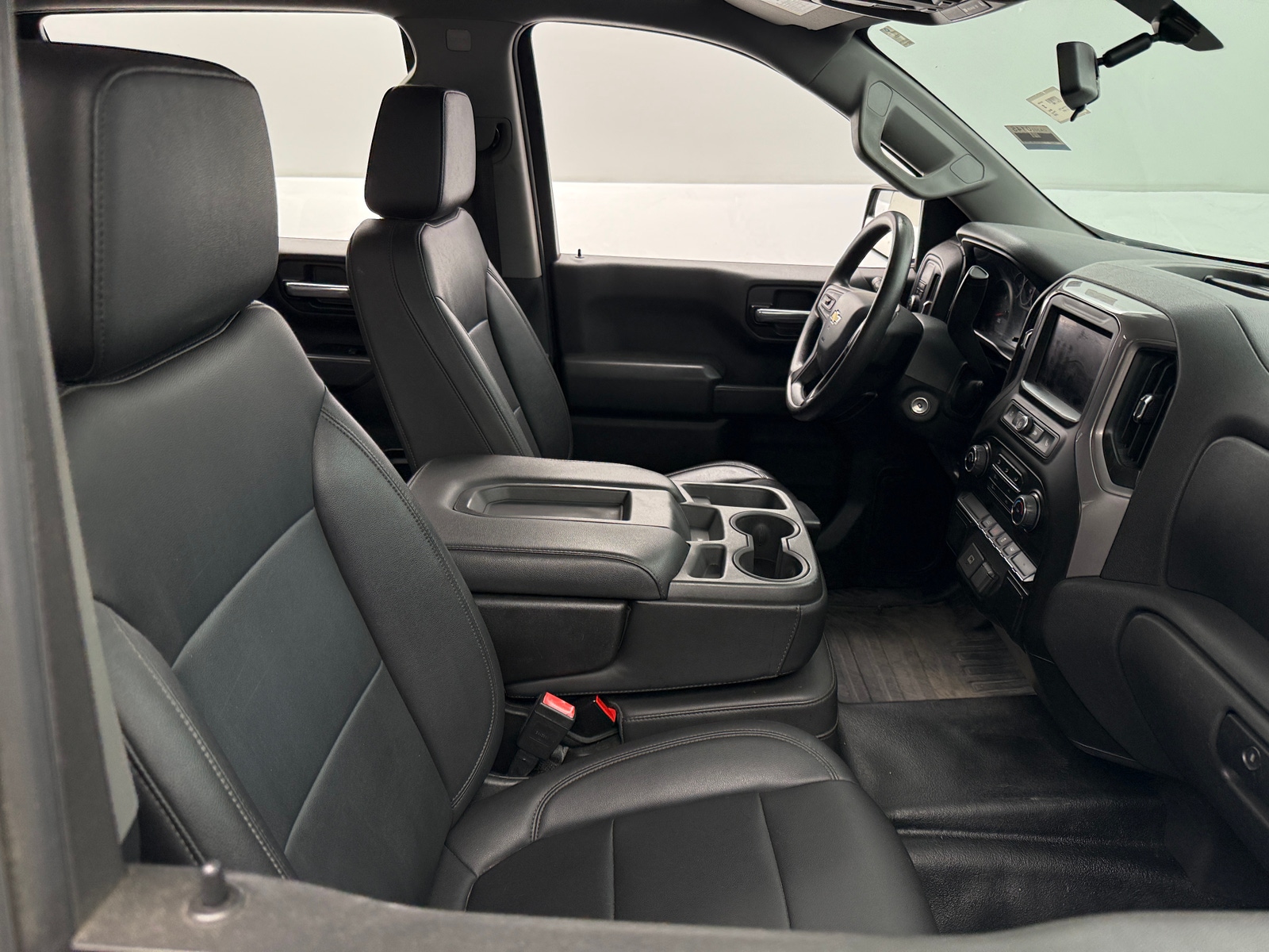 Thumbnail: 2020 Chevrolet Silverado 1500 - 2