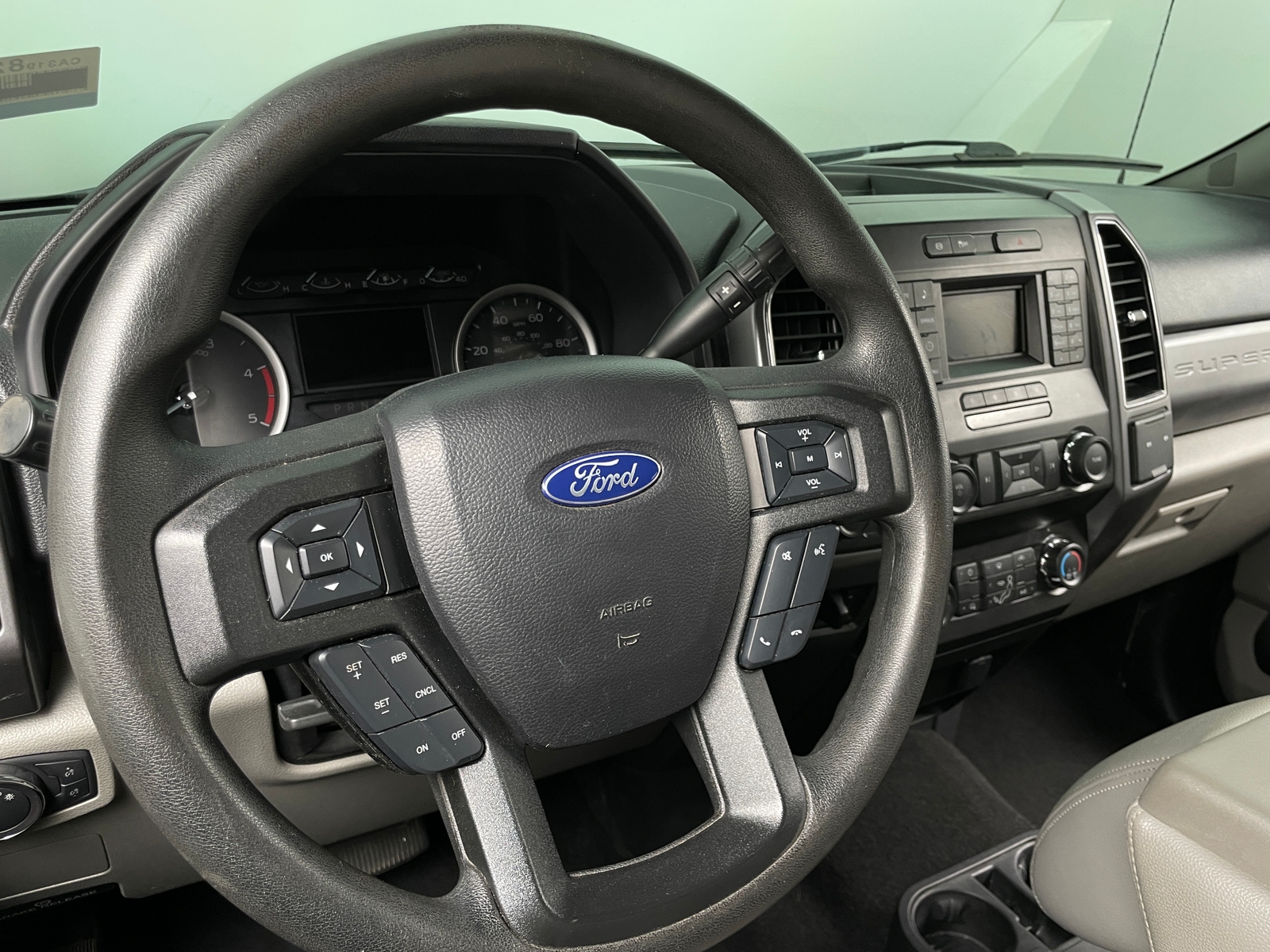 Thumbnail: 2019 Ford Econoline - 5