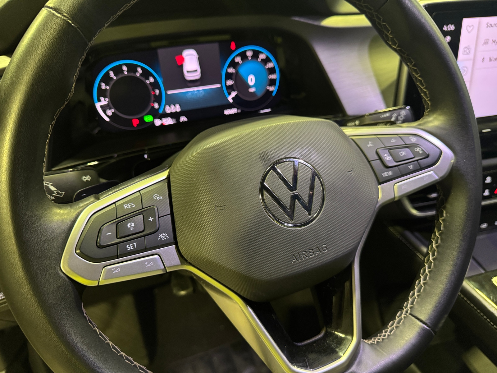 Thumbnail: 2024 Volkswagen Atlas - 4