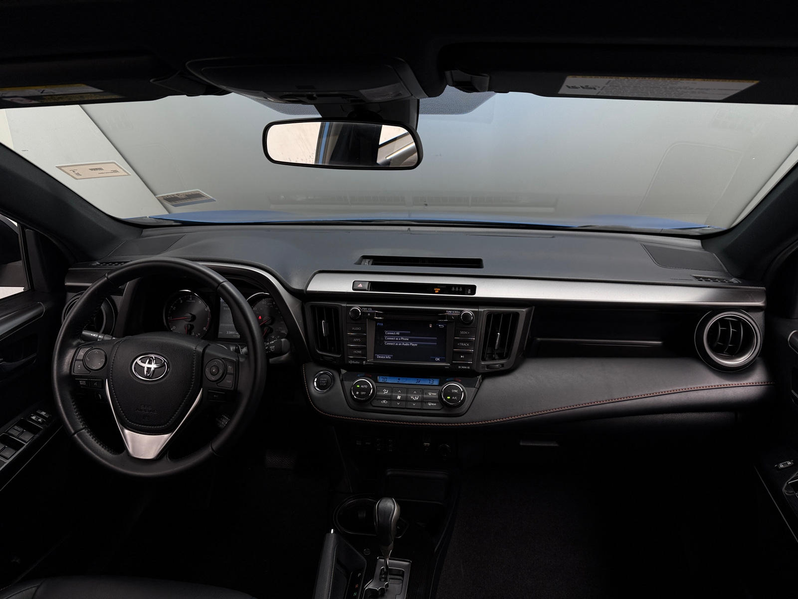Thumbnail: 2017 Toyota RAV4 - 2
