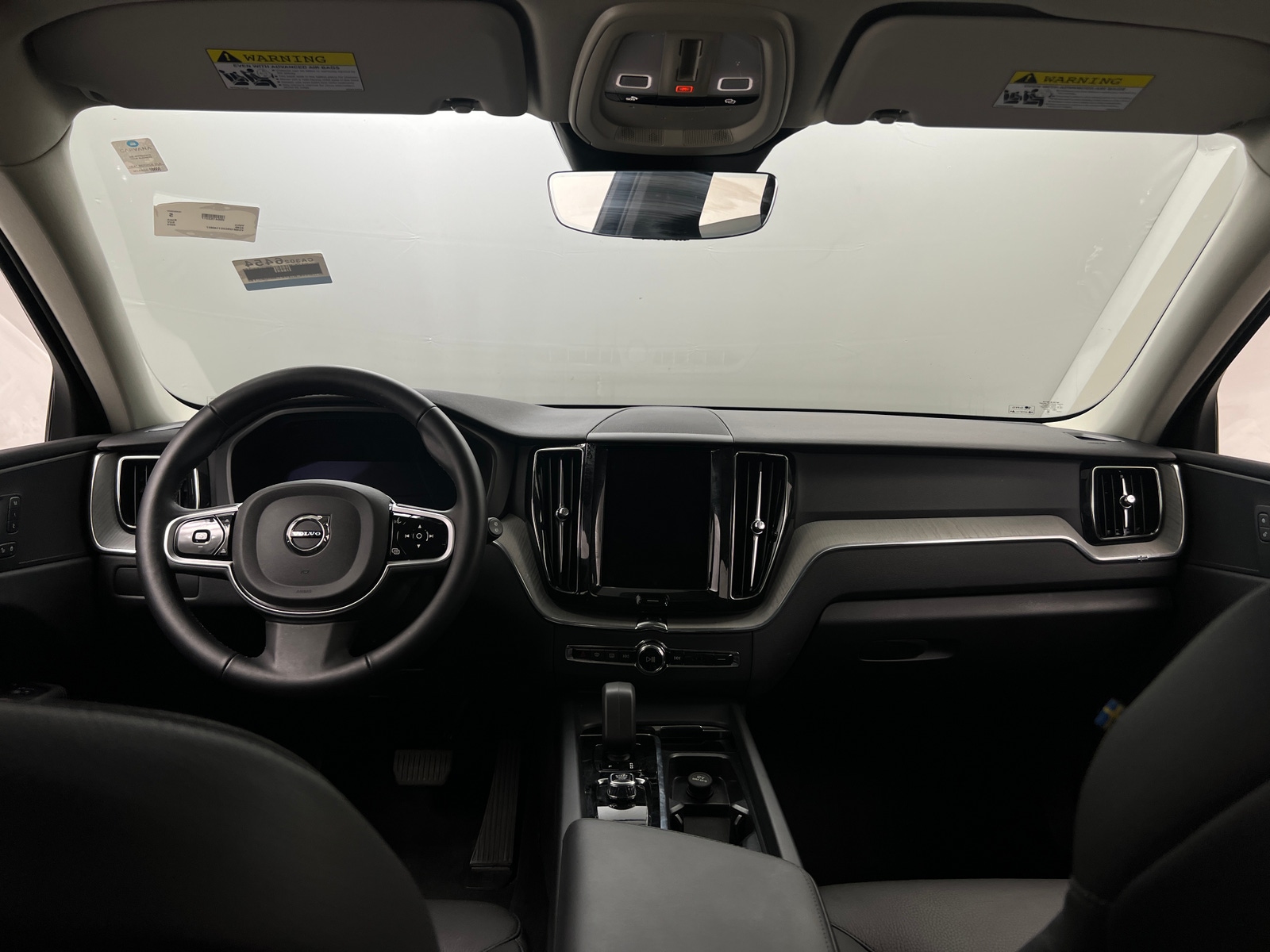 Thumbnail: 2025 Volvo XC60 - 2