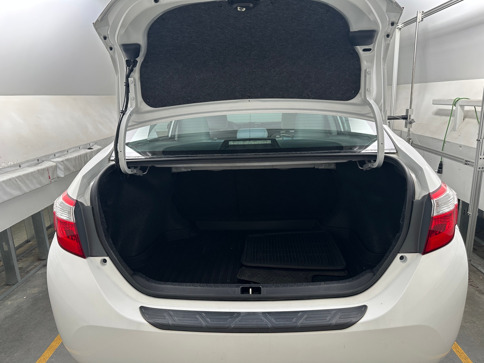 Thumbnail: 2016 Toyota Corolla - 7