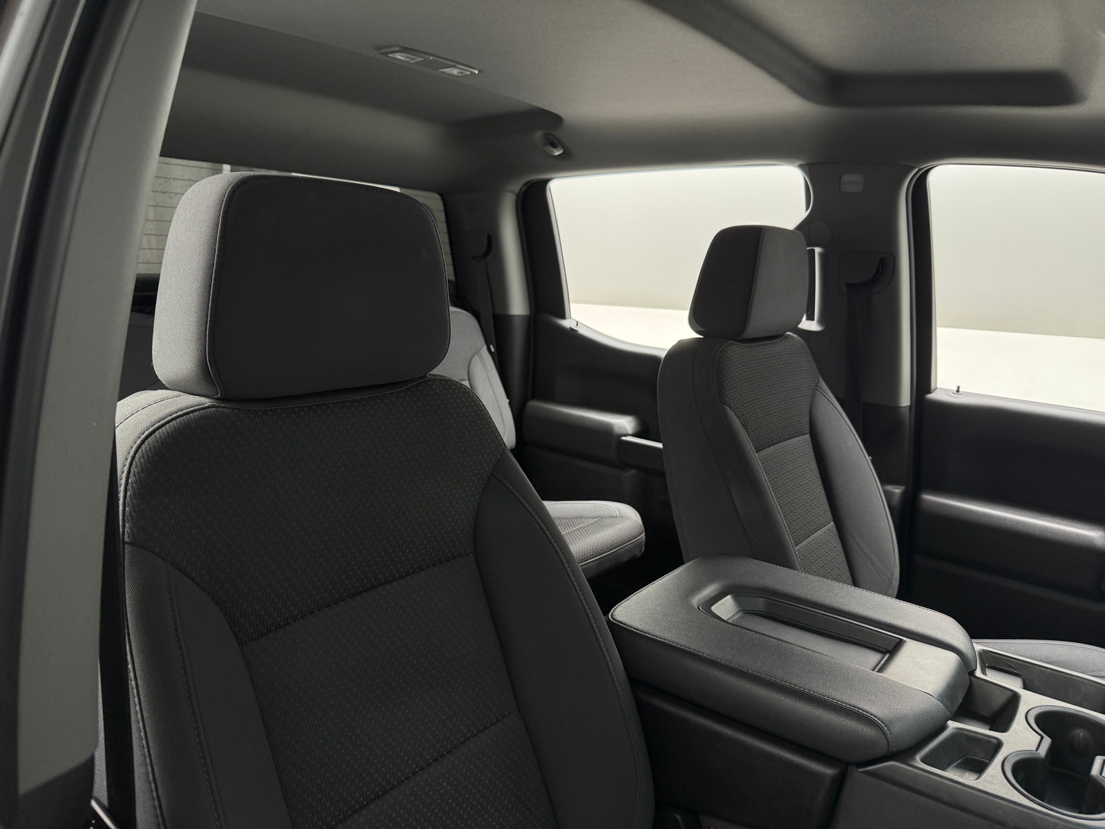 Thumbnail: 2021 Chevrolet Silverado 1500 - 2