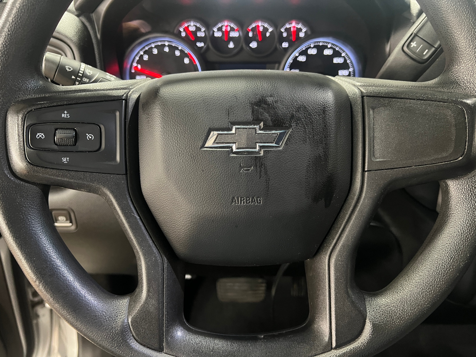 Thumbnail: 2021 Chevrolet Silverado 1500 - 5