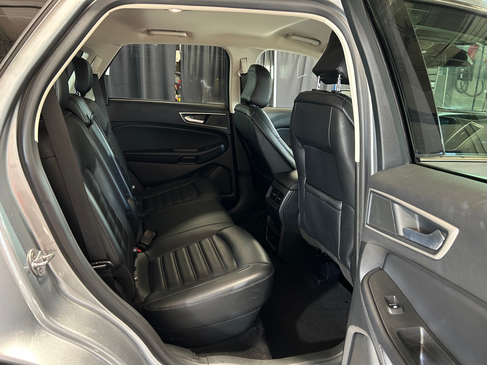 Thumbnail: 2024 Ford Edge - 5