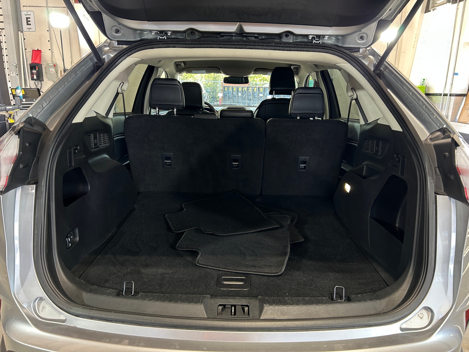 Thumbnail: 2024 Ford Edge - 6