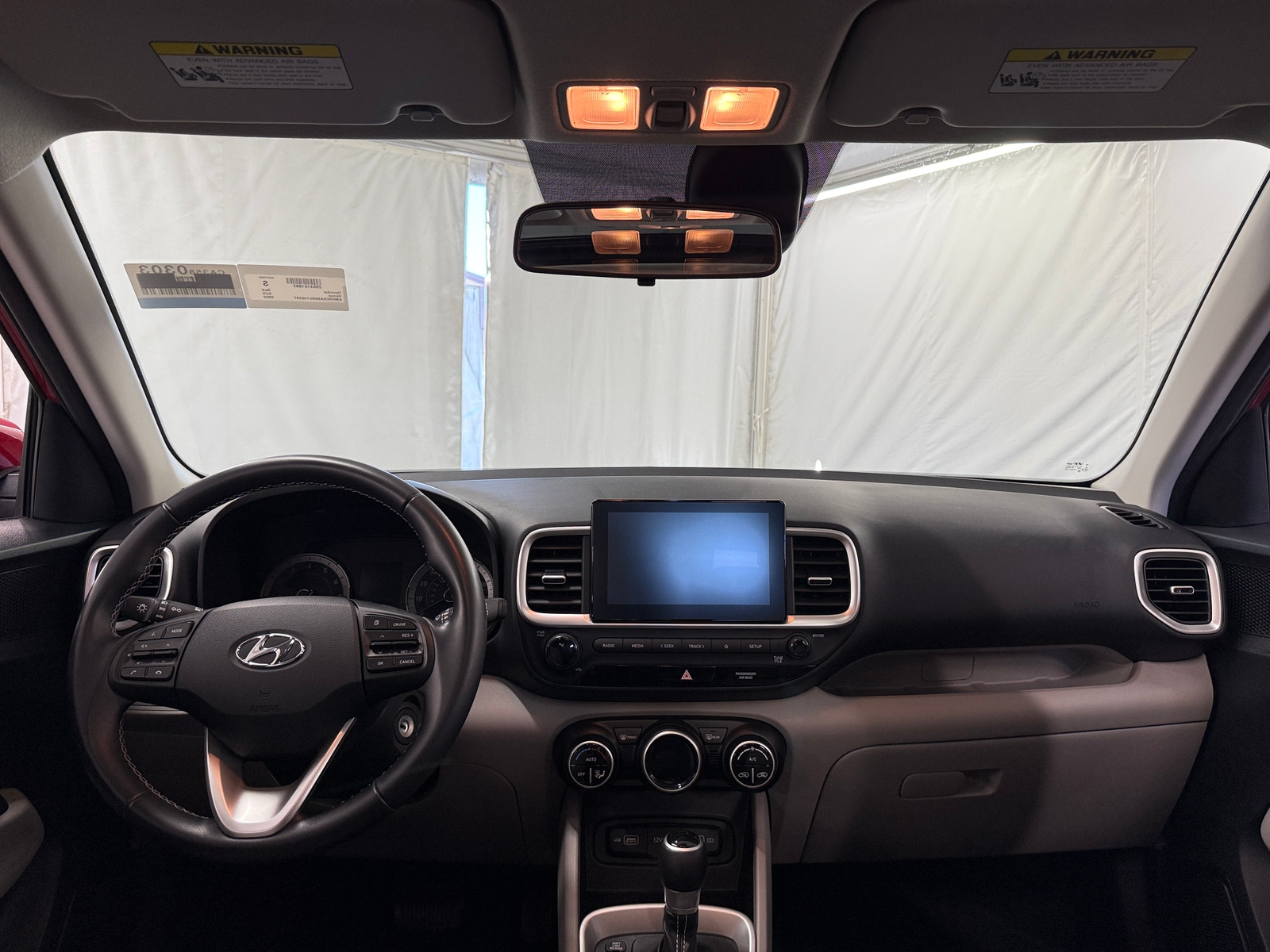 Thumbnail: 2022 Hyundai Venue - 3