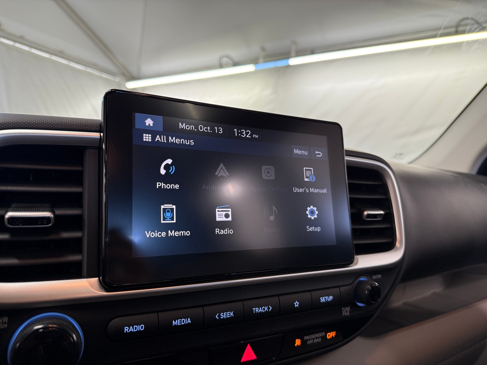 Thumbnail: 2022 Hyundai Venue - 4