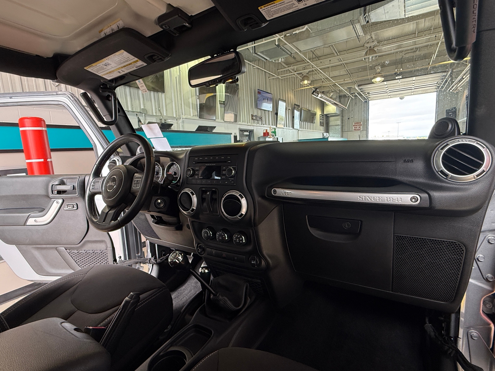 Thumbnail: 2014 Jeep Wrangler - 3