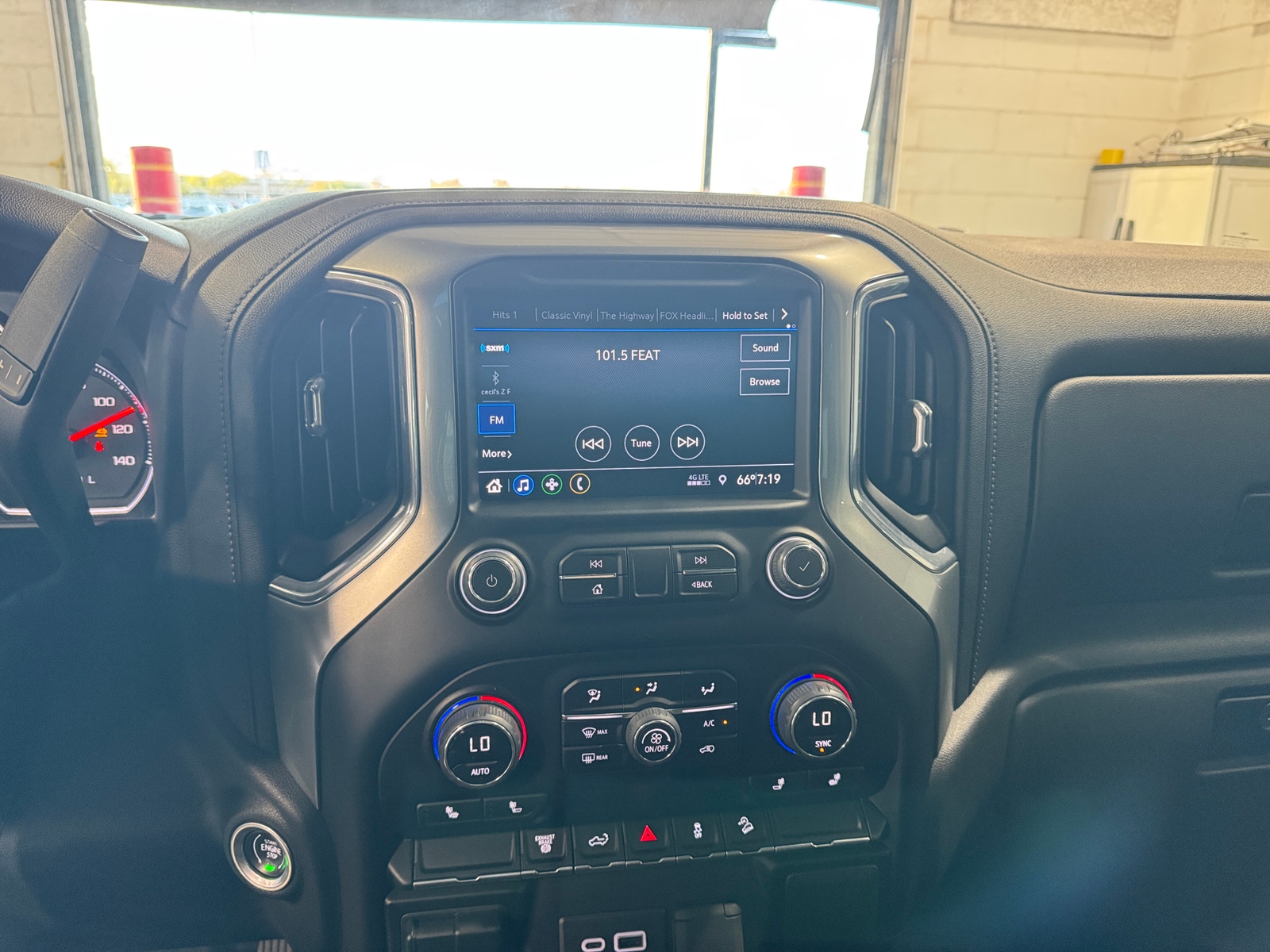 Thumbnail: 2023 Chevrolet Silverado 2500 - 4
