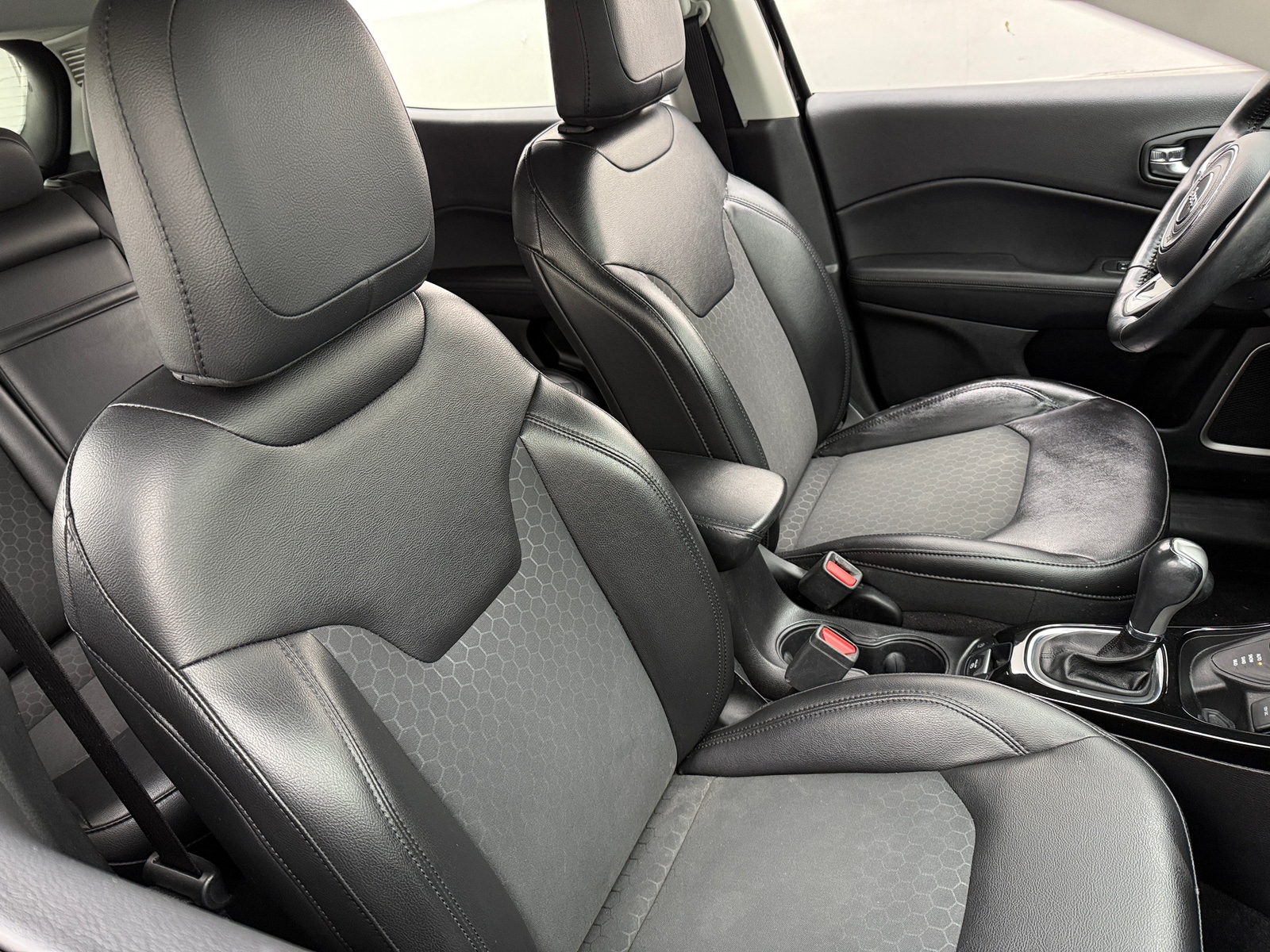 Thumbnail: 2019 Jeep Compass - 2