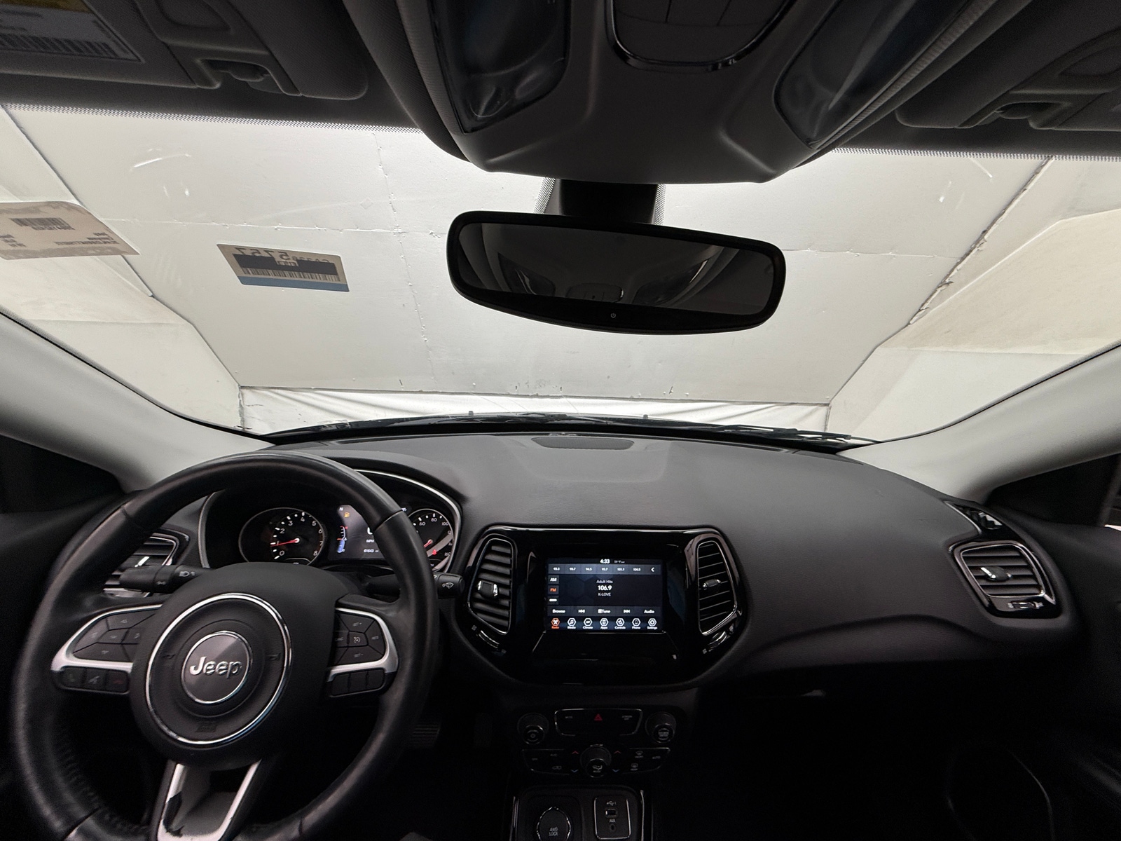 Thumbnail: 2019 Jeep Compass - 3