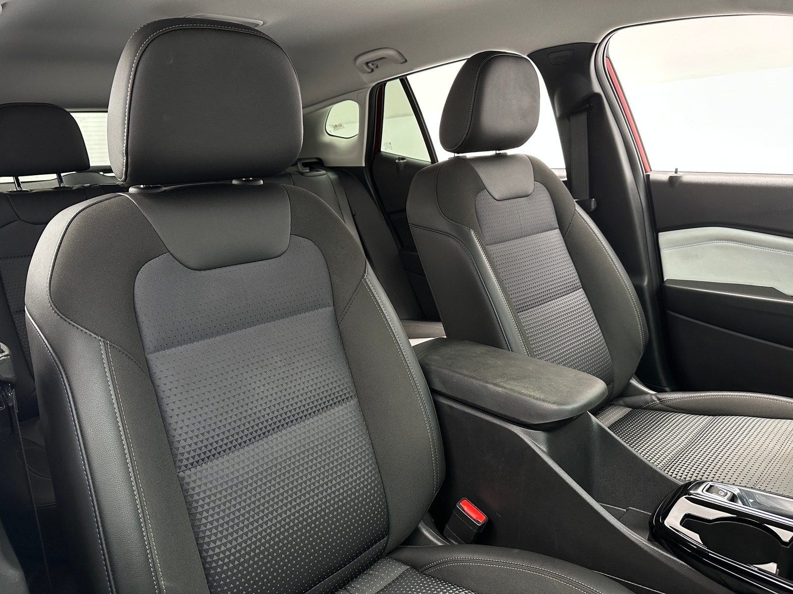 Thumbnail: 2024 Chevrolet Trax - 2