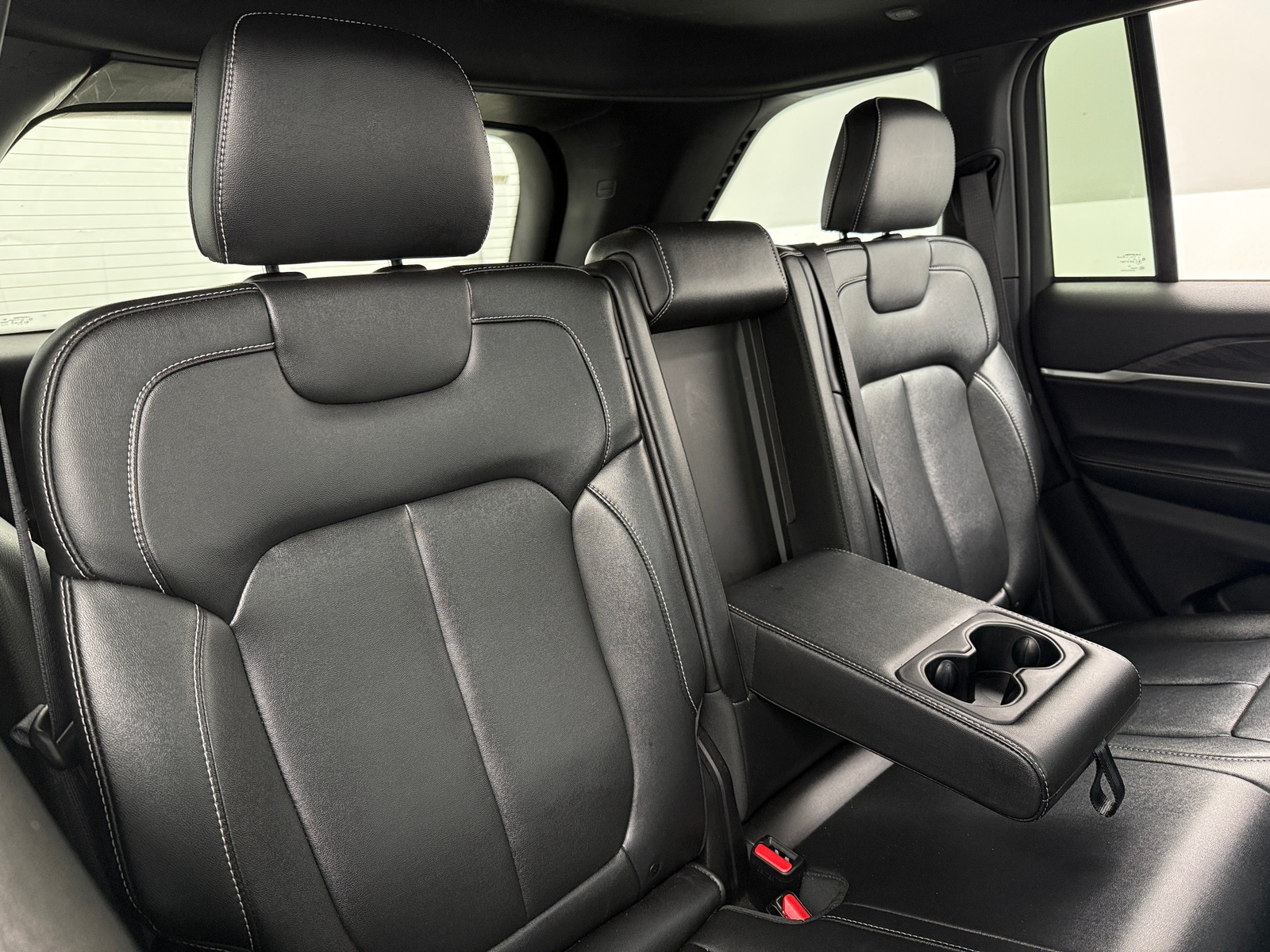 Thumbnail: 2024 Jeep Grand Cherokee - 5
