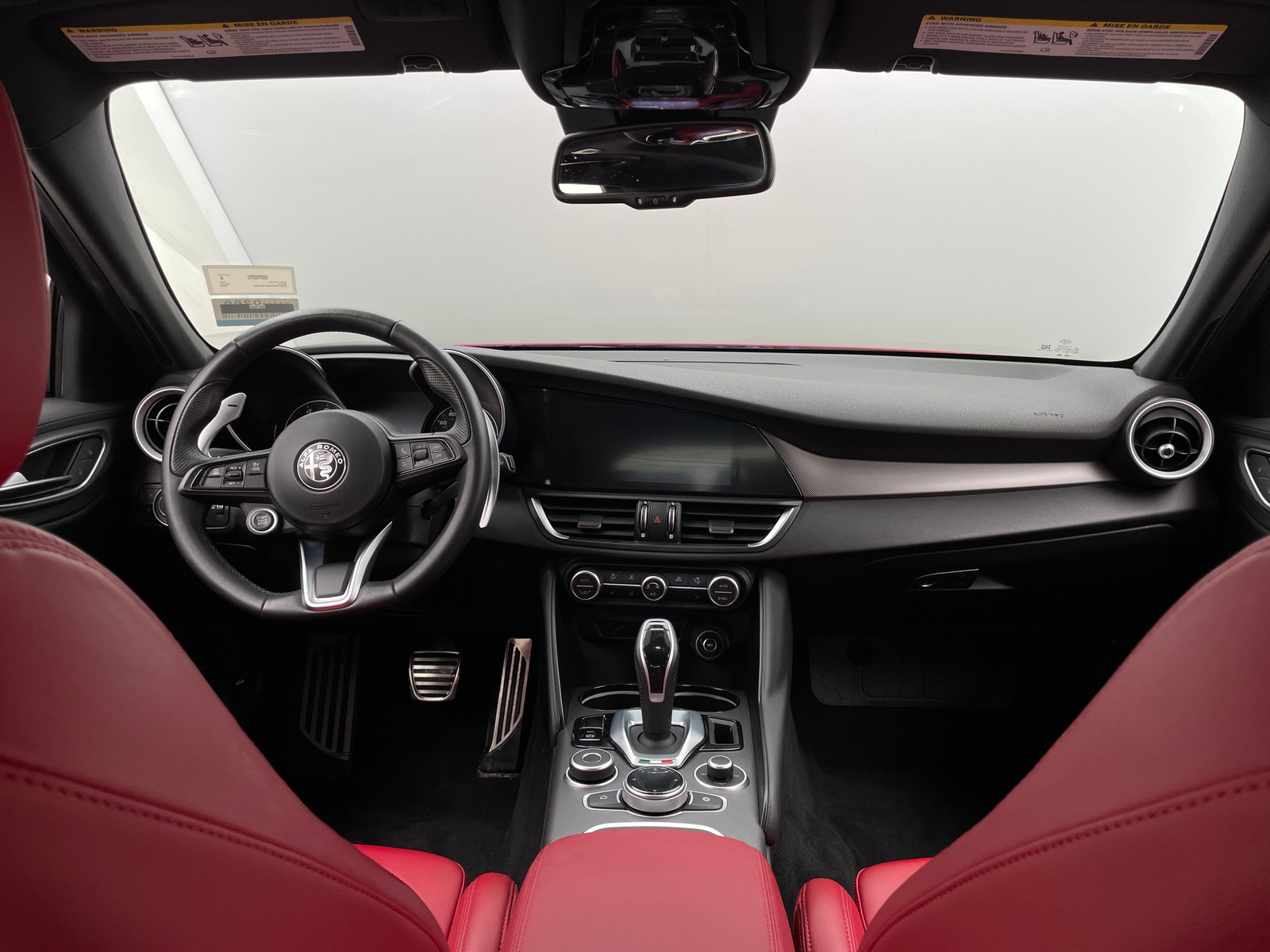 Thumbnail: 2022 Alfa Romeo Giulia - 2