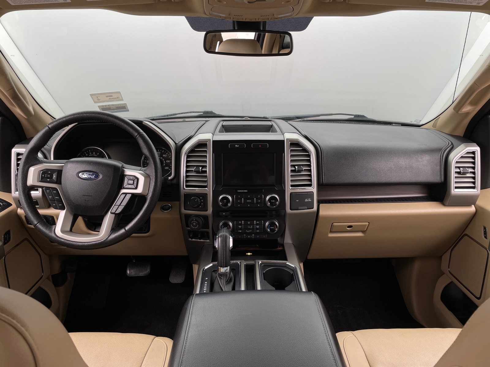 Thumbnail: 2016 Ford Econoline - 2