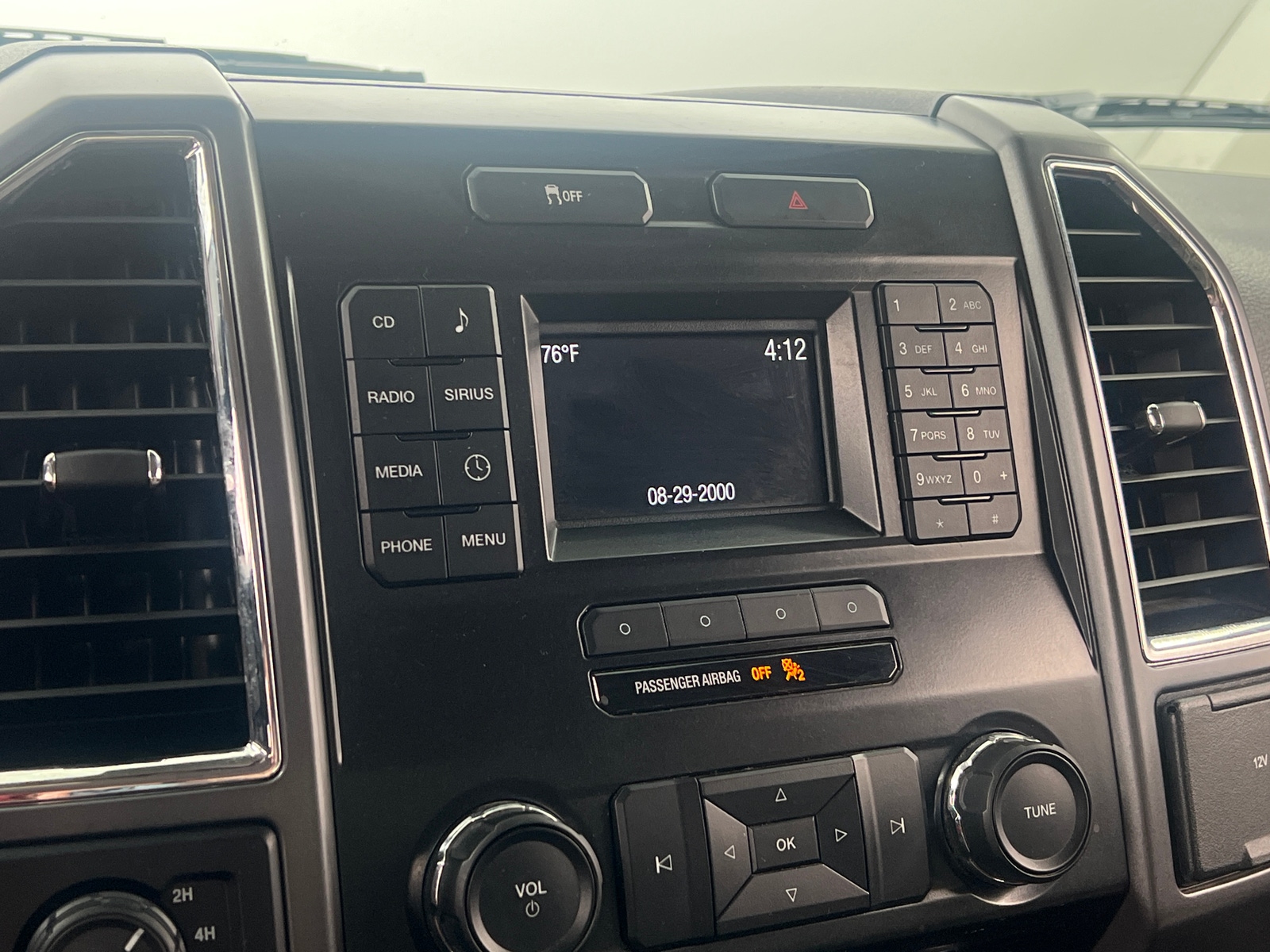Thumbnail: 2016 Ford Econoline - 4