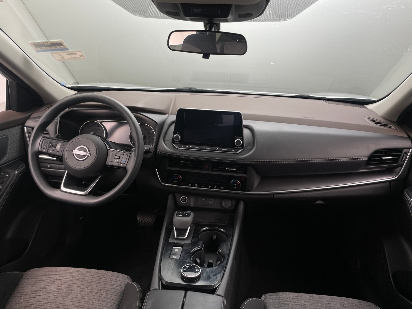 Thumbnail: 2023 Nissan Rogue - 3
