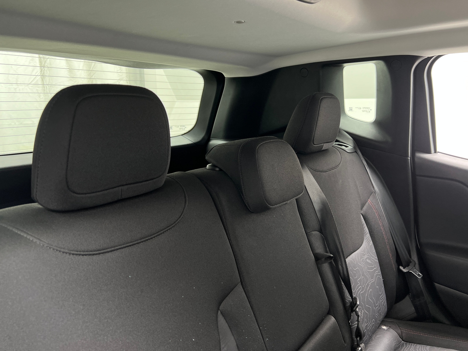 Thumbnail: 2017 Jeep Renegade - 6