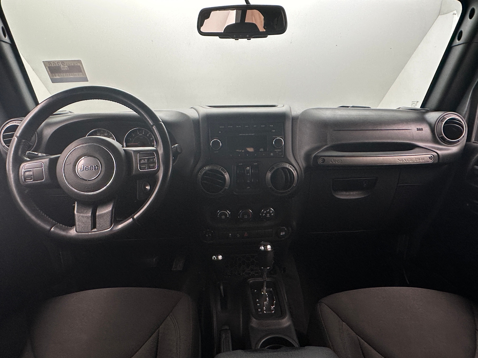 Thumbnail: 2017 Jeep Wrangler - 3
