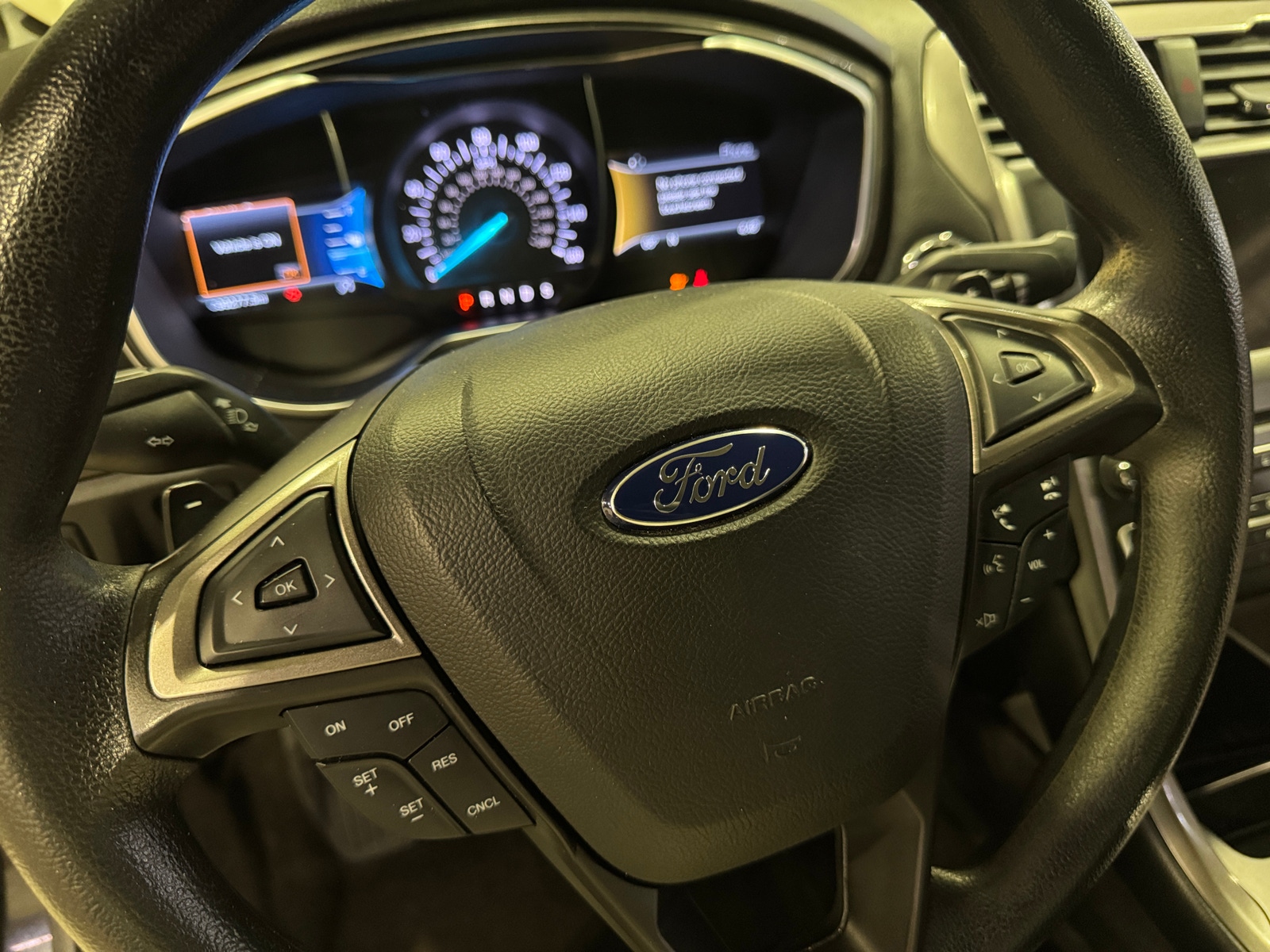 Thumbnail: 2017 Ford Fusion - 5