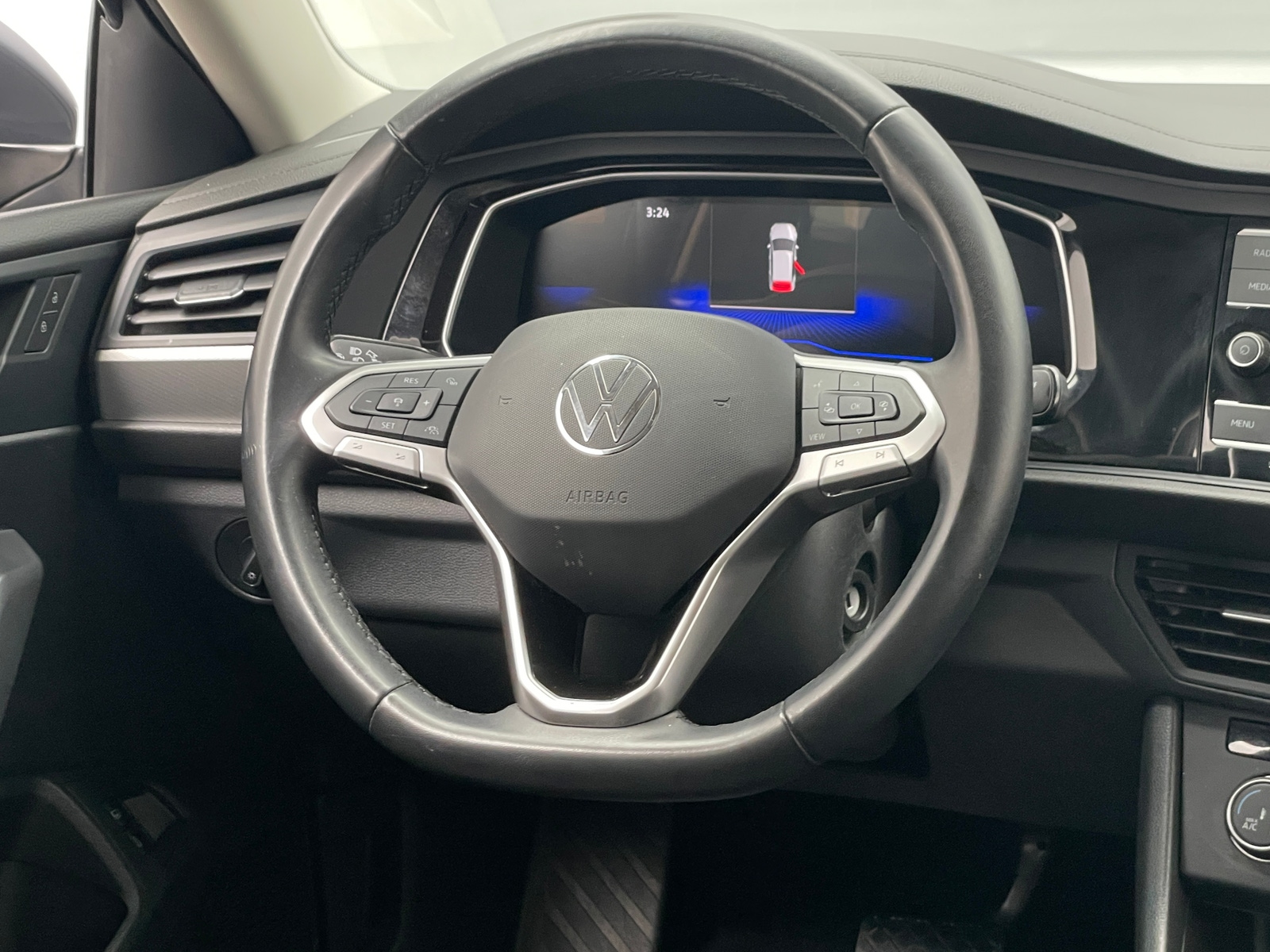 Thumbnail: 2024 Volkswagen Jetta - 5