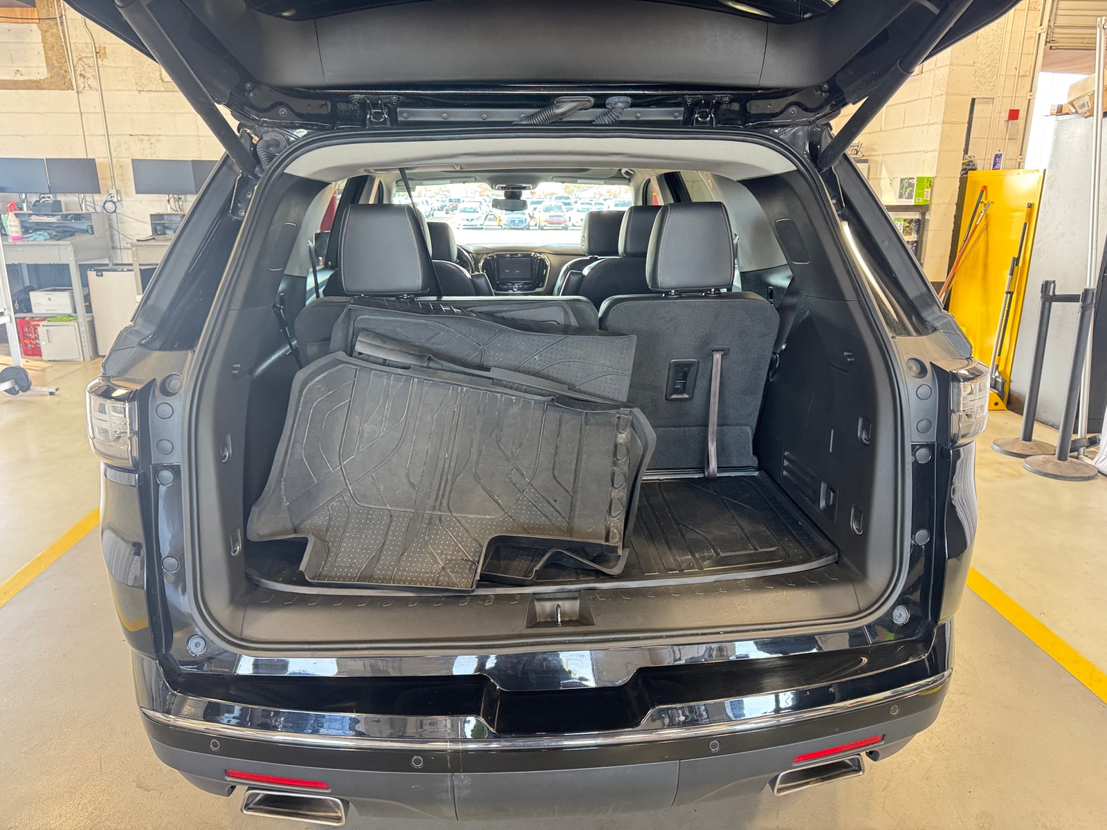 Thumbnail: 2019 Chevrolet Traverse - 6