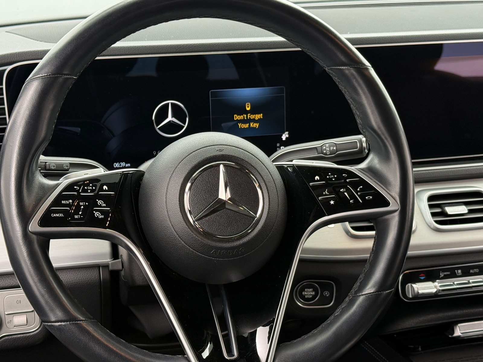 Thumbnail: 2024 Mercedes-Benz GLE - 4