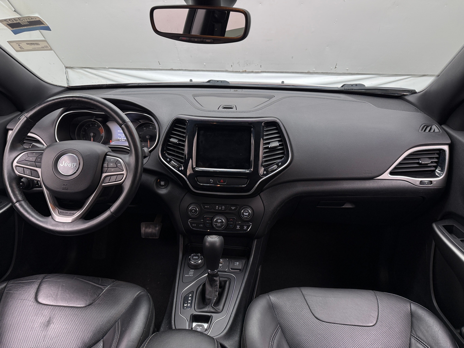 Thumbnail: 2019 Jeep Cherokee - 2