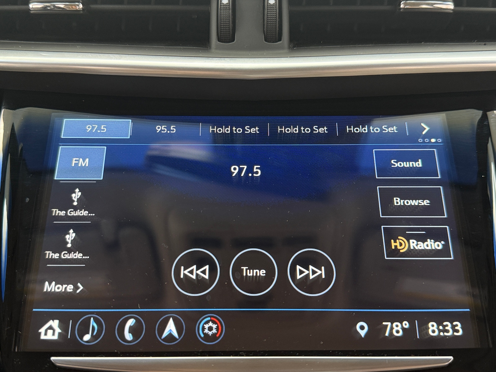 Thumbnail: 2018 Cadillac XTS - 3
