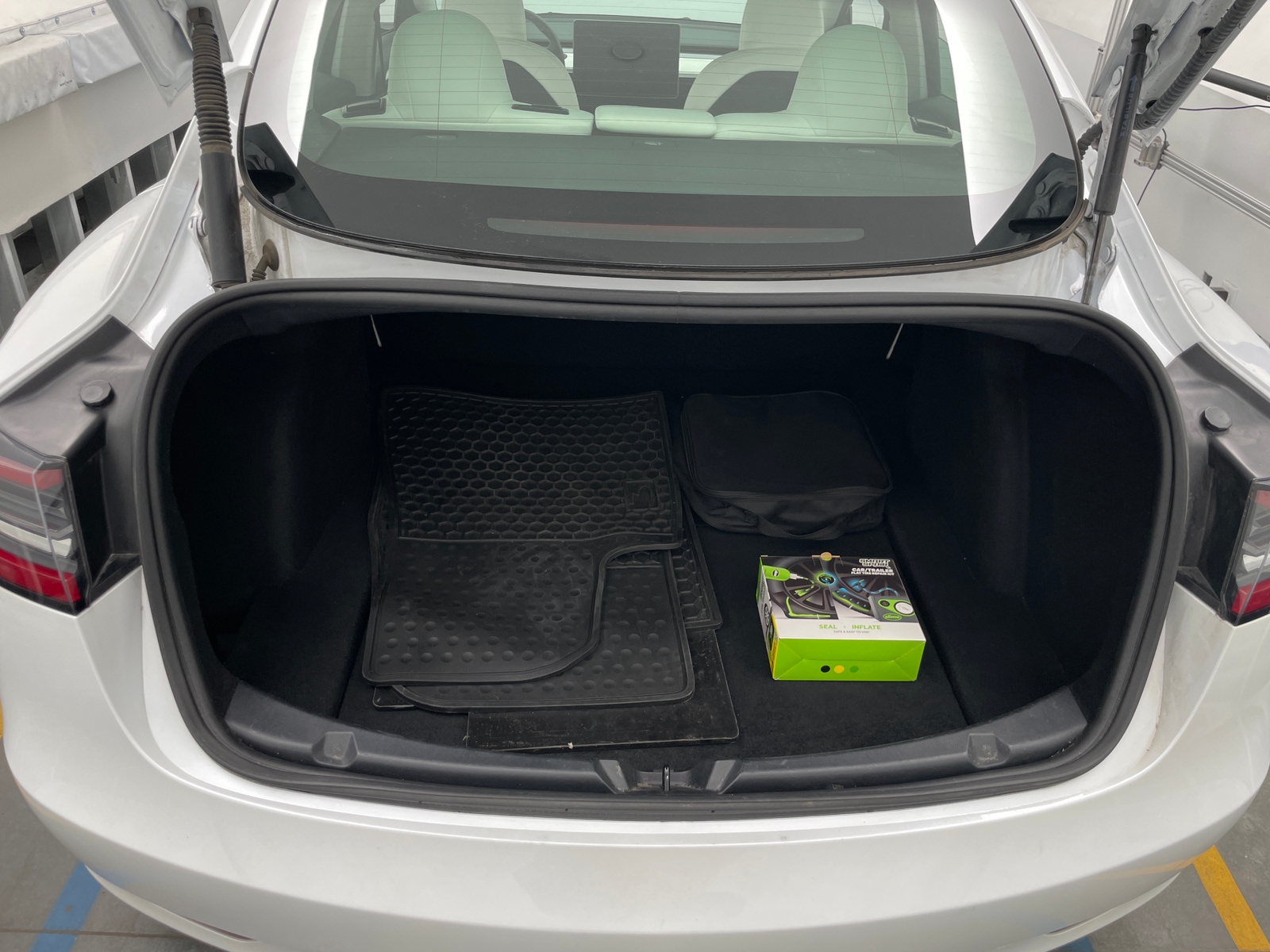 Thumbnail: 2023 Tesla Model 3 - 6