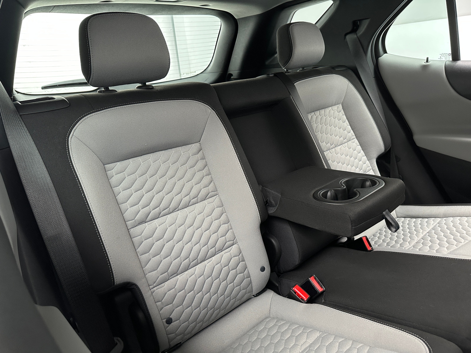 Thumbnail: 2018 Chevrolet Equinox - 6