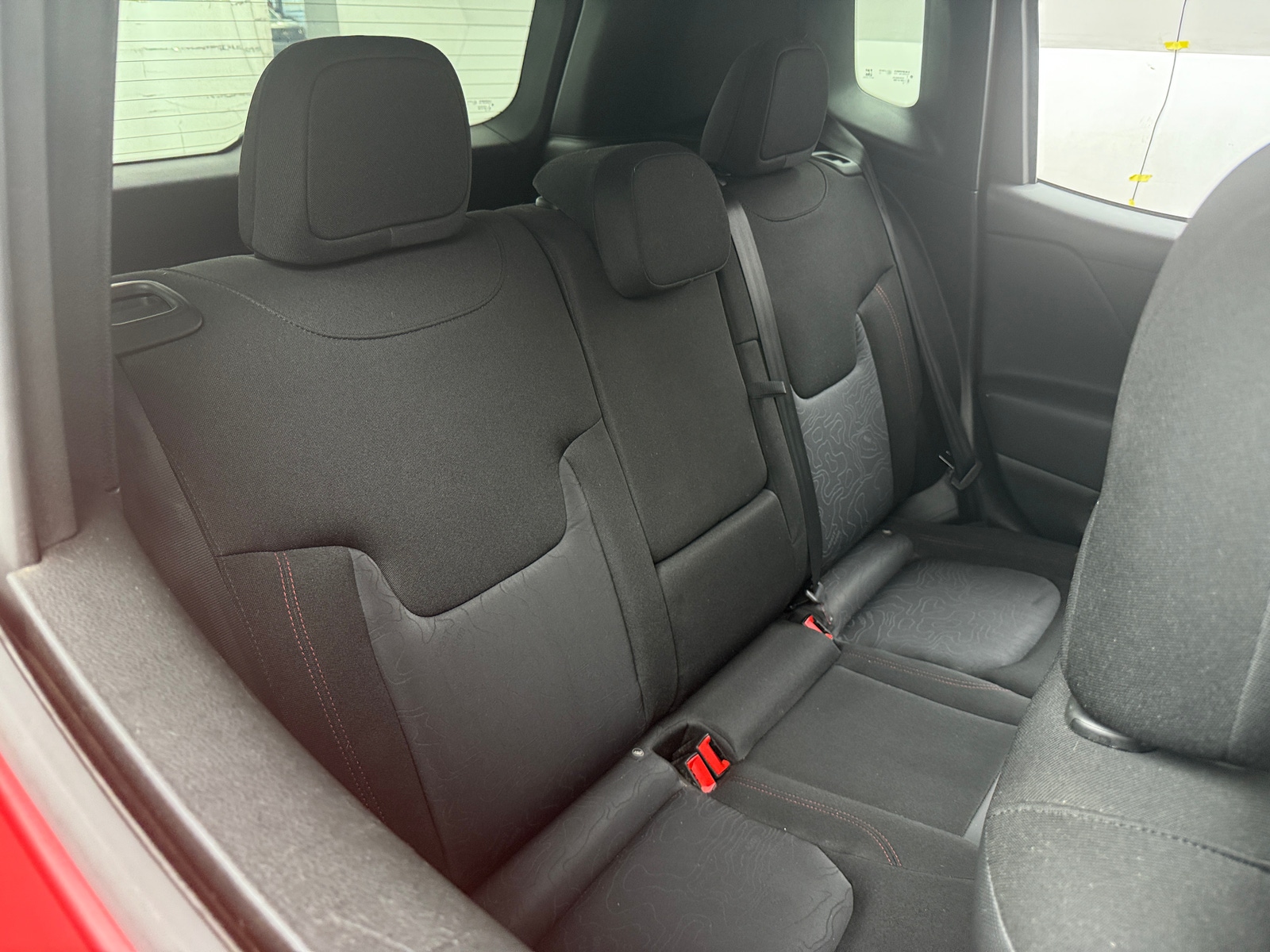 Thumbnail: 2018 Jeep Renegade - 6