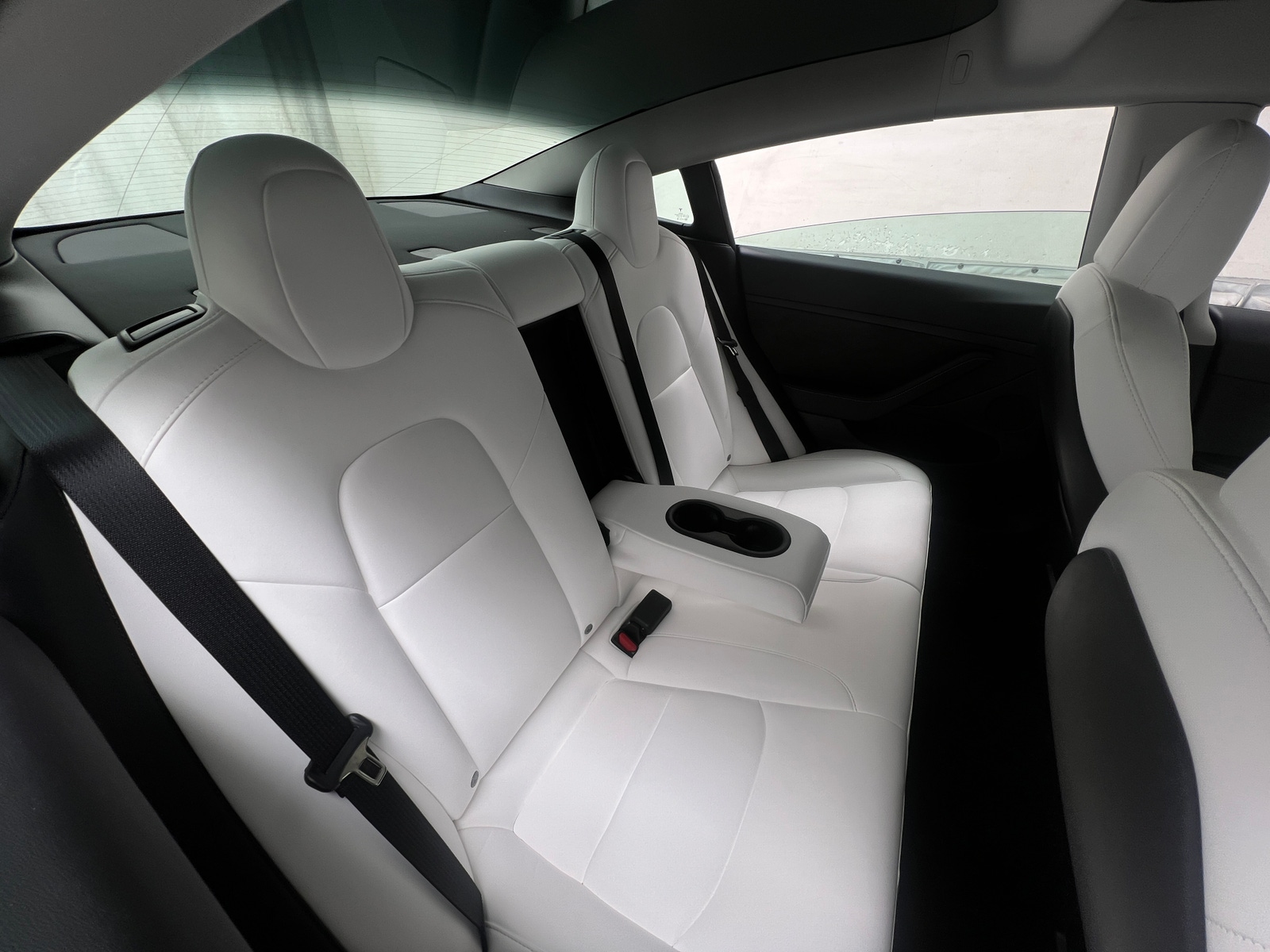 Thumbnail: 2022 Tesla Model 3 - 5