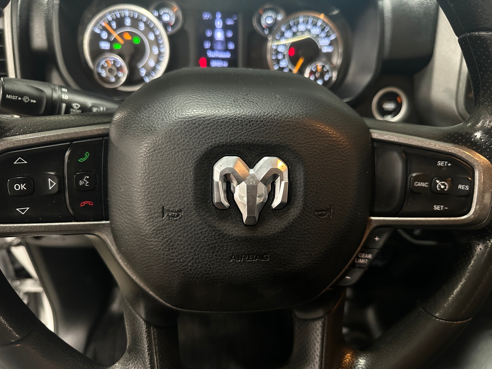 Thumbnail: 2020 RAM 1500 - 5