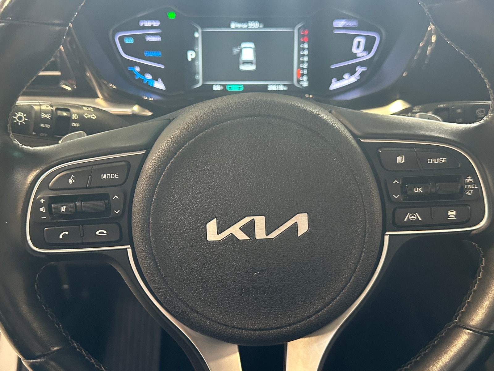 Thumbnail: 2022 Kia Niro - 4