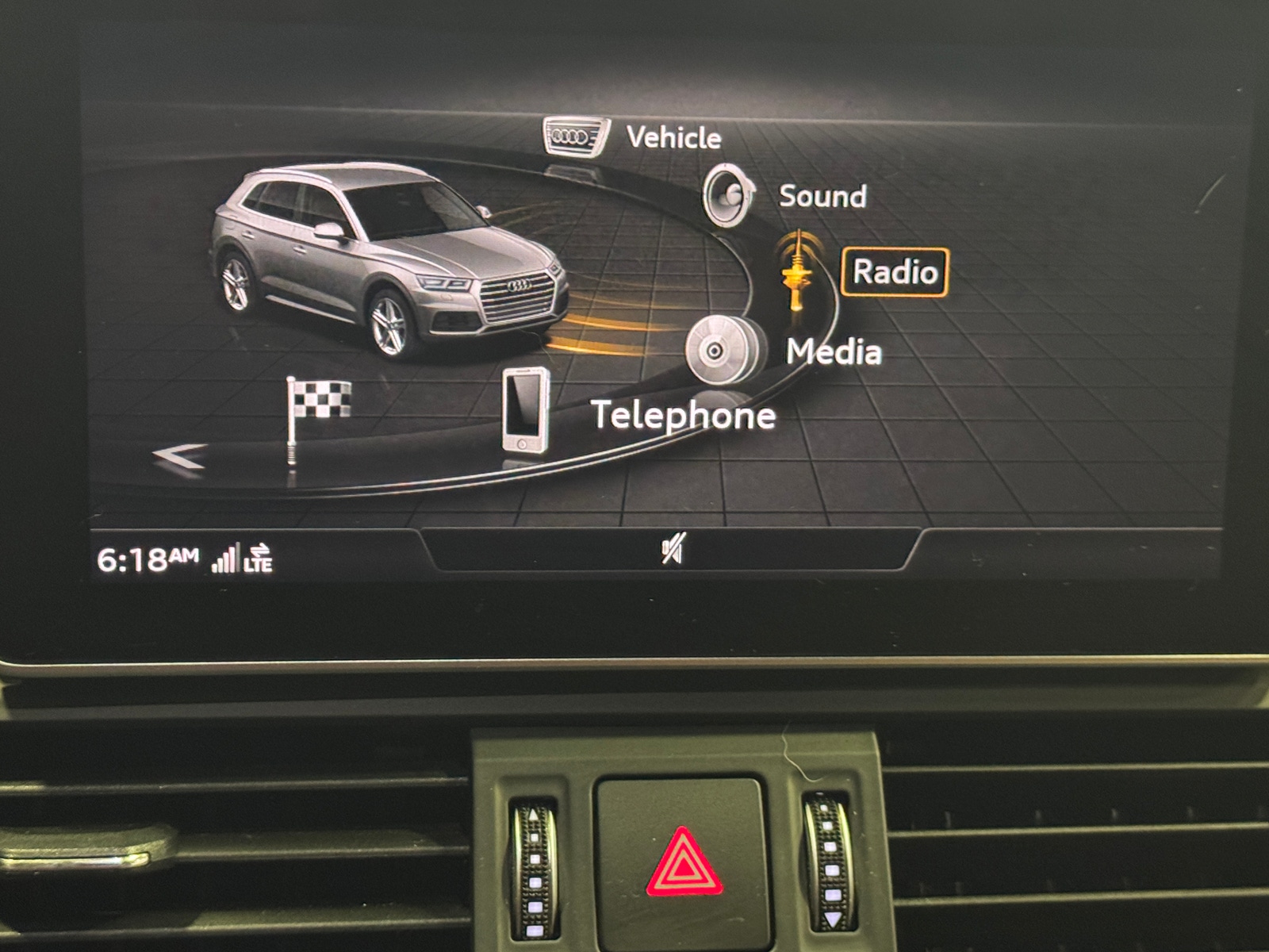 Thumbnail: 2020 Audi Q5 - 3