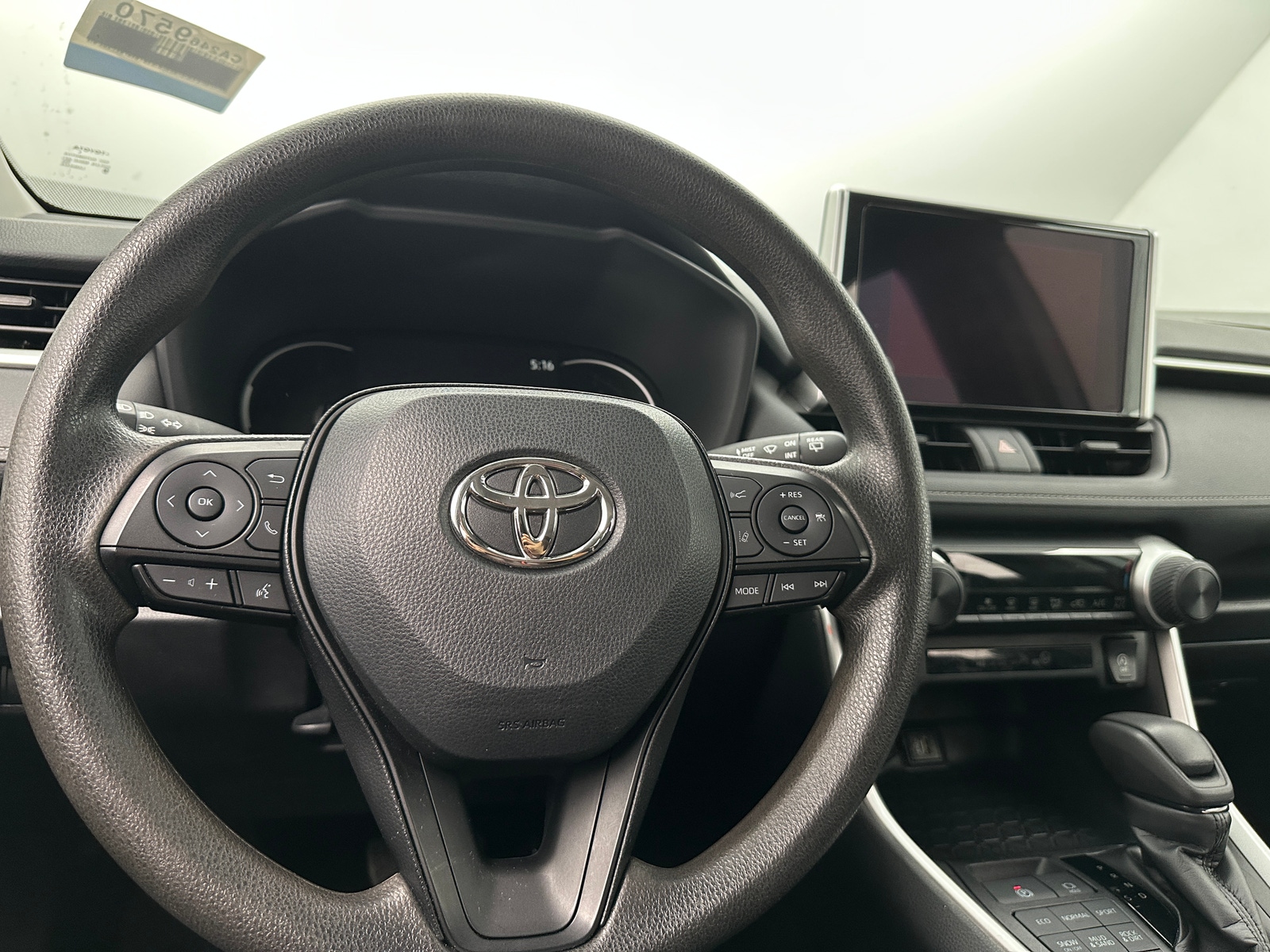 Thumbnail: 2024 Toyota RAV4 - 5