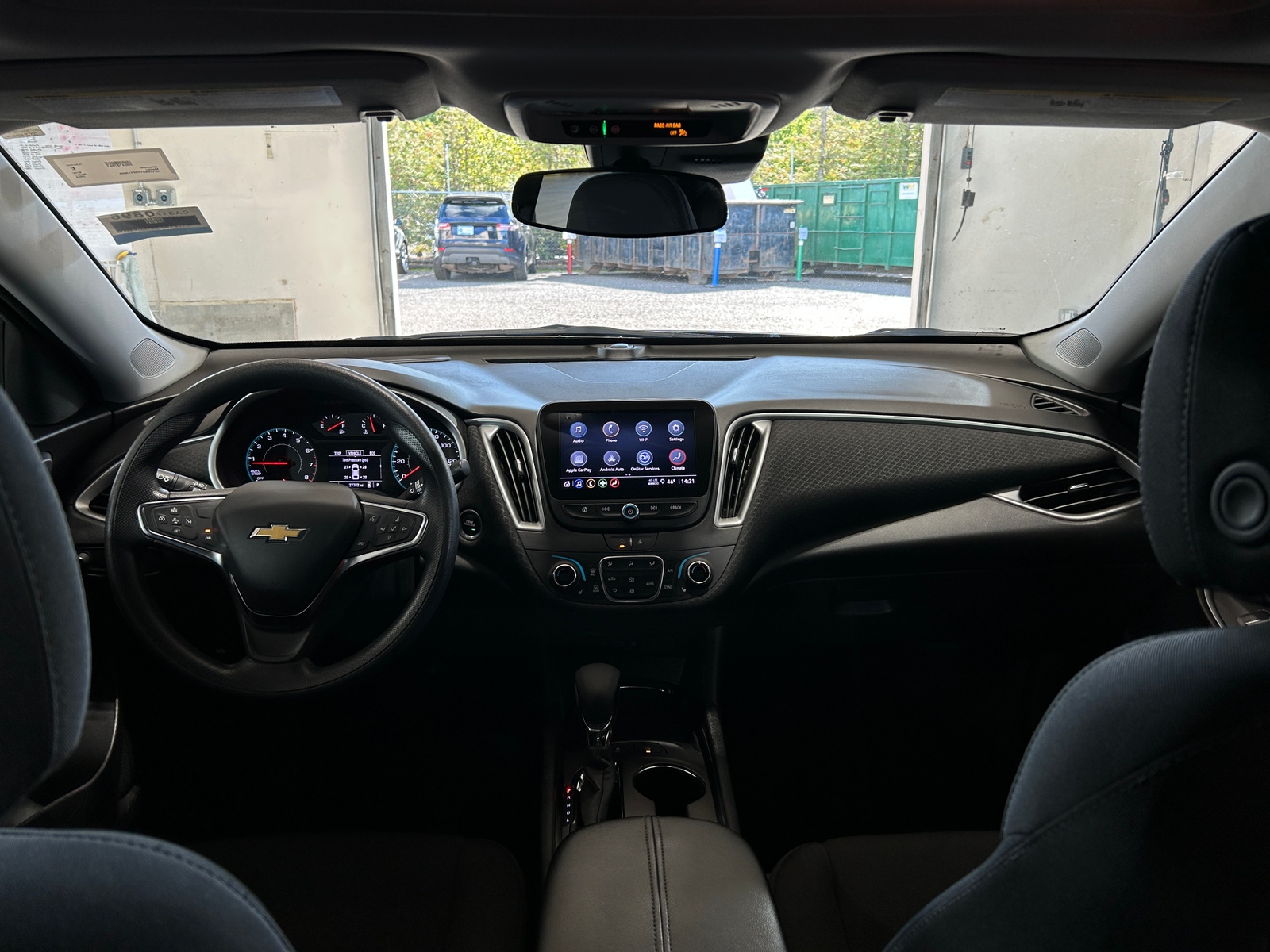 Thumbnail: 2024 Chevrolet Malibu - 3